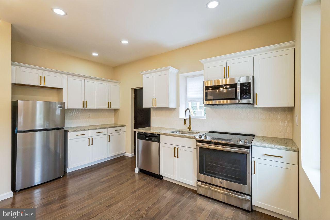 WEST PHILADELPHIA - Residential