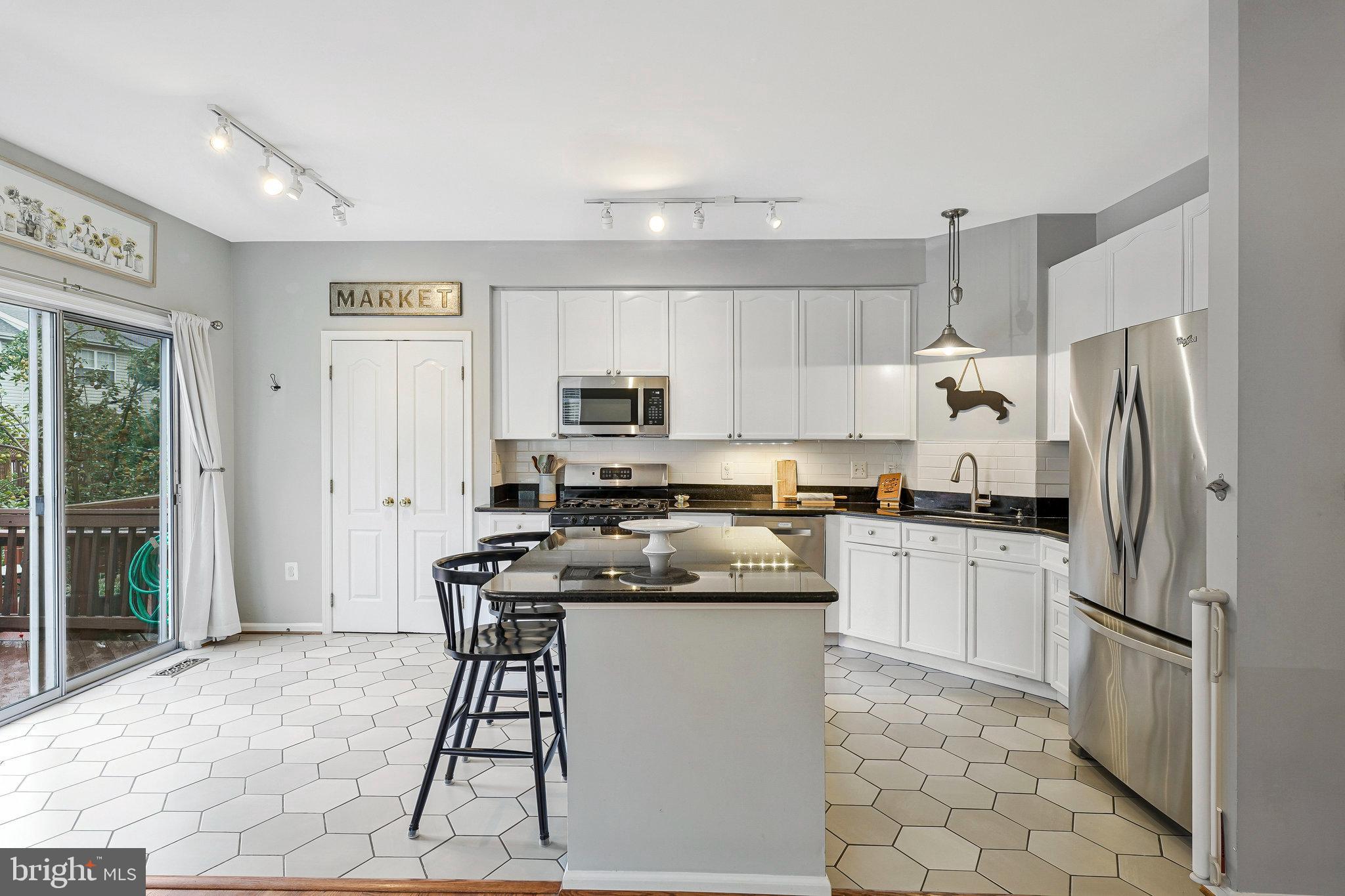 TOWNS AT STUART POINT - Residential