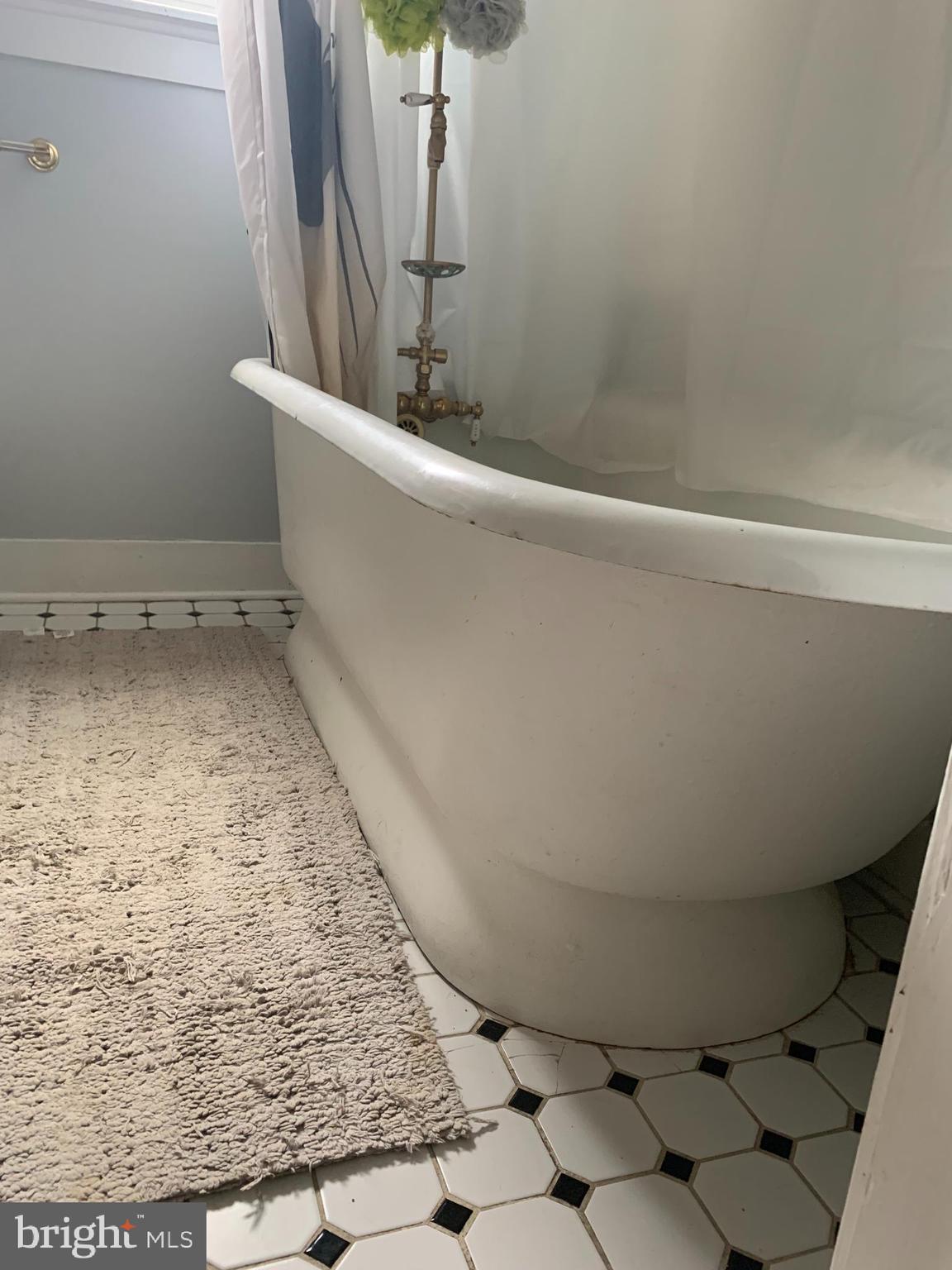 BOWLING GREEN - Residential