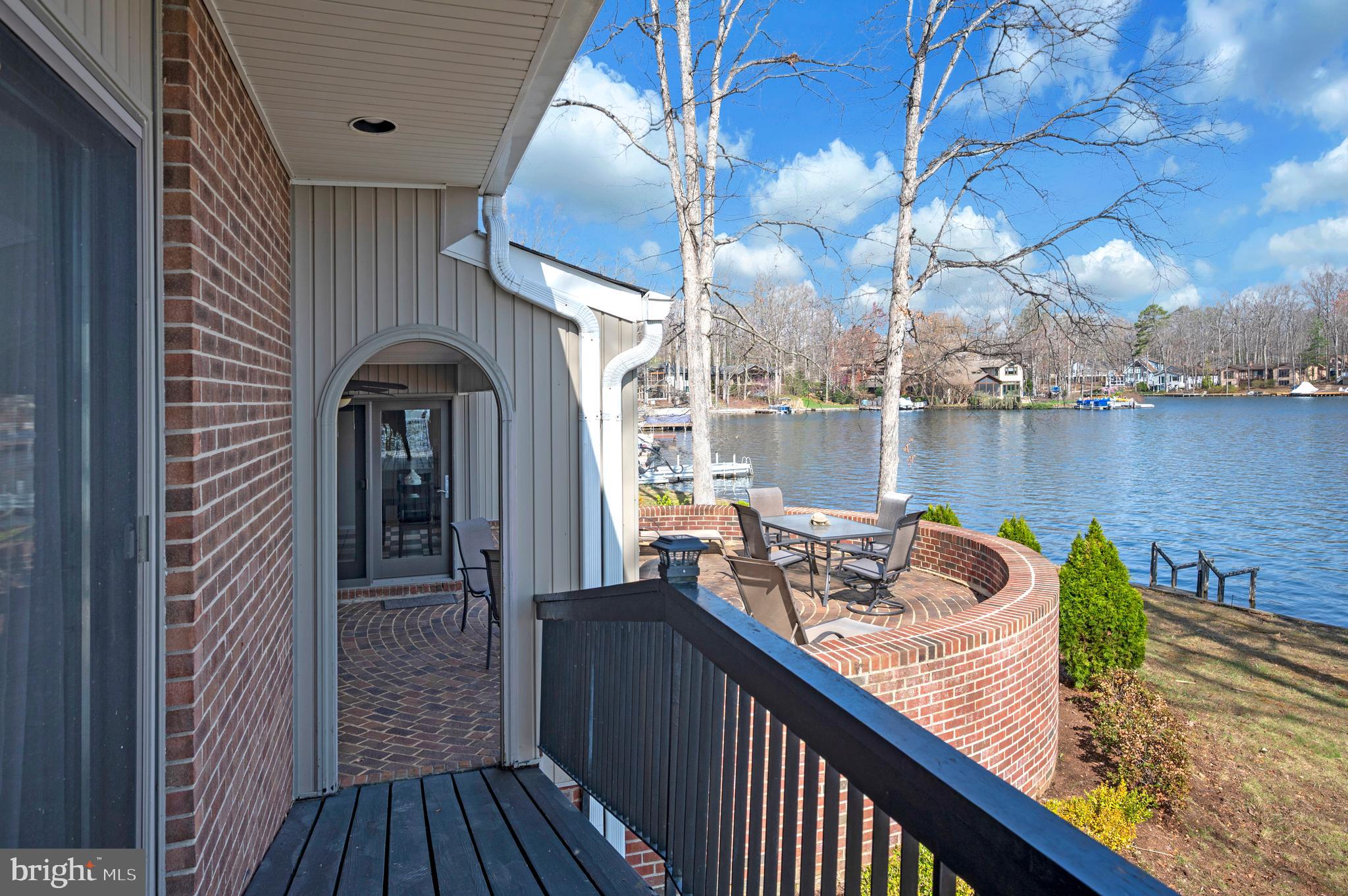 LAKE OF THE WOODS - Residential