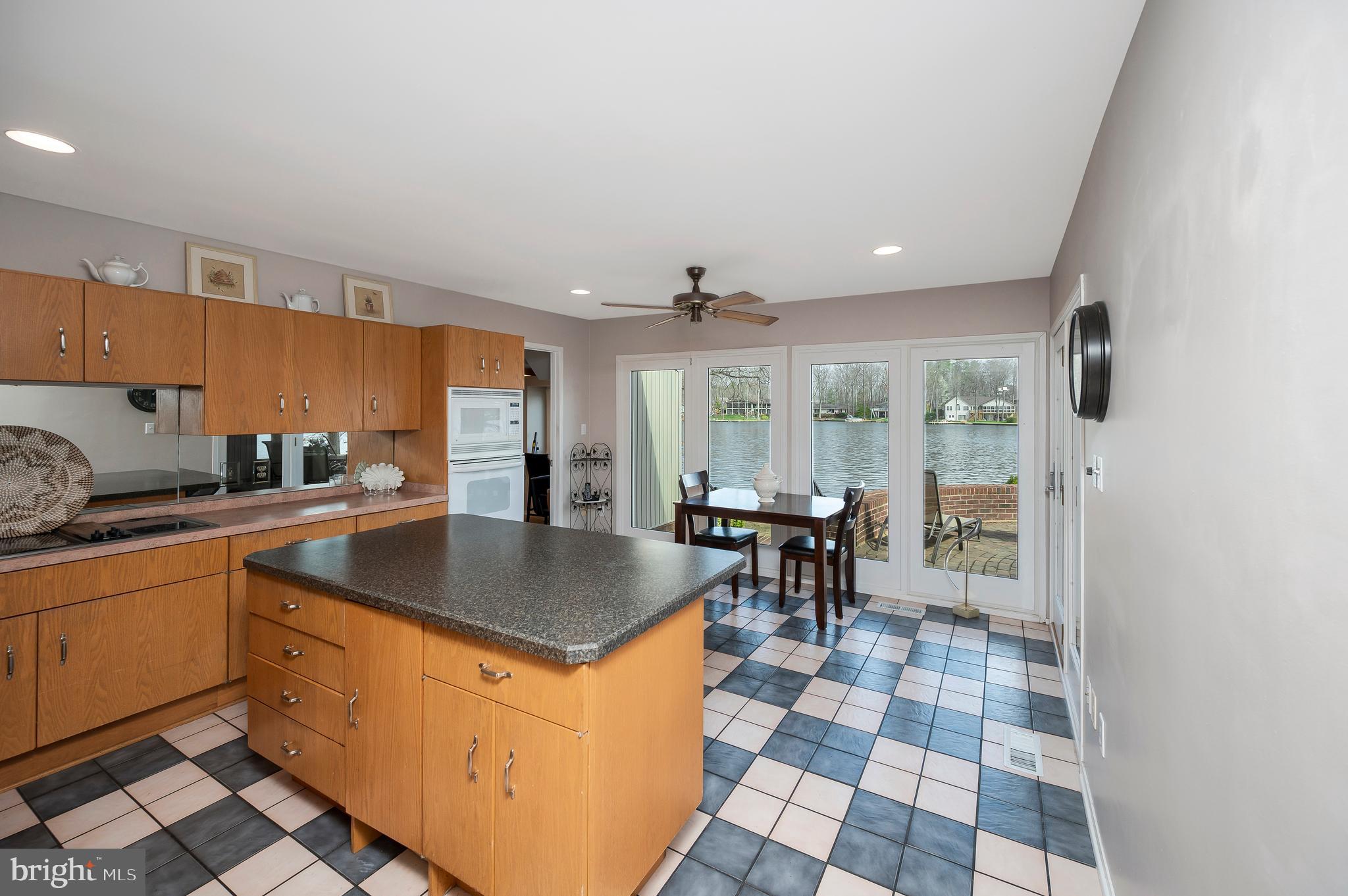 LAKE OF THE WOODS - Residential