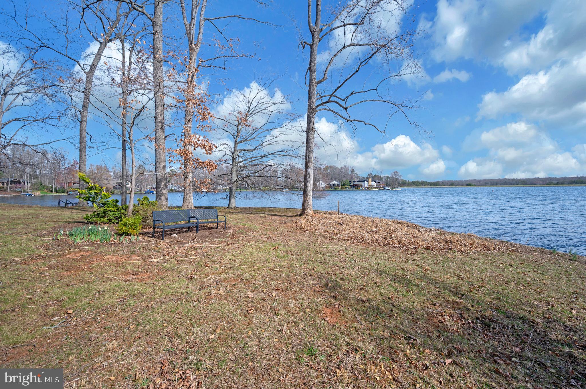 LAKE OF THE WOODS - Residential