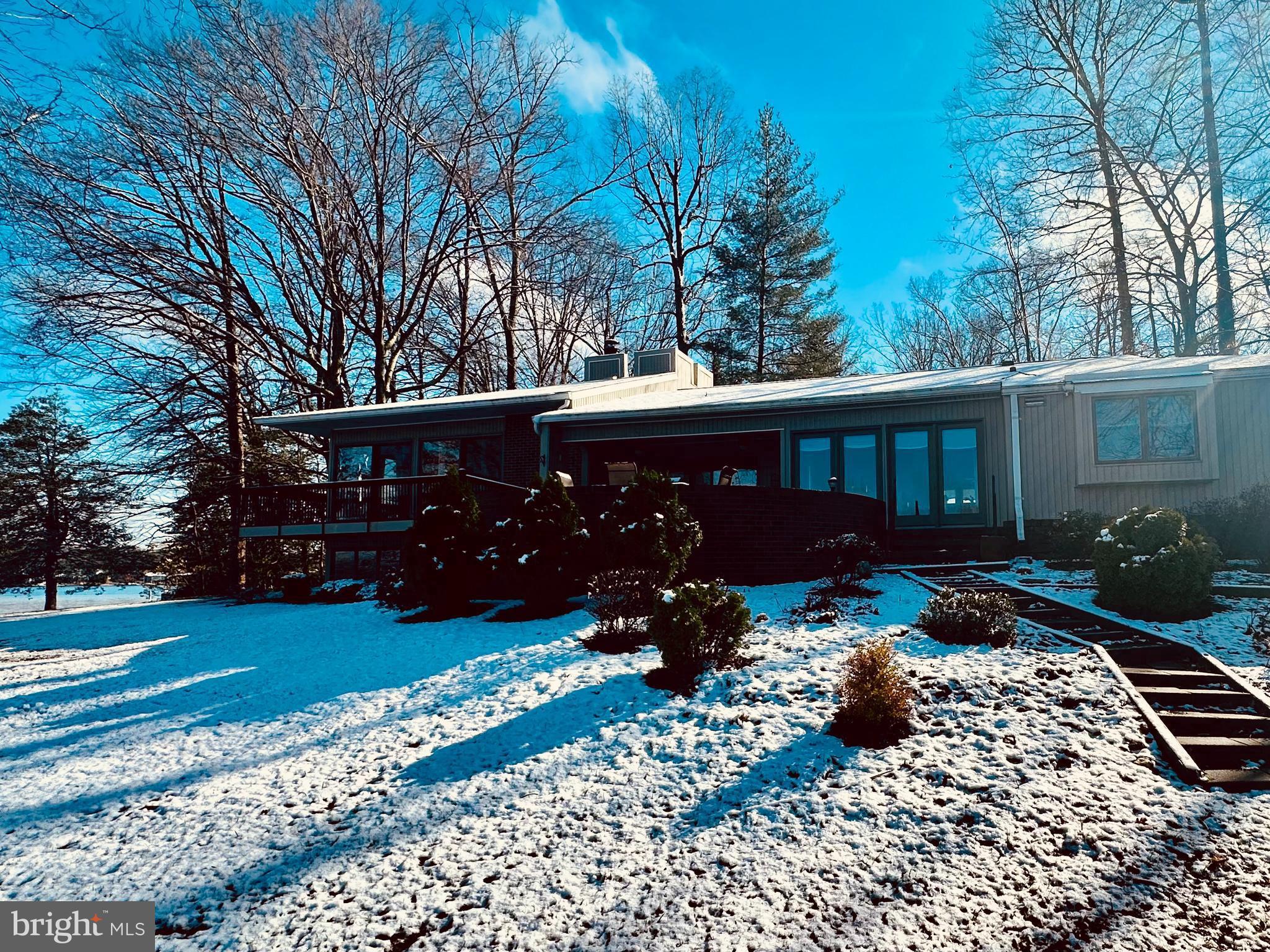 LAKE OF THE WOODS - Residential