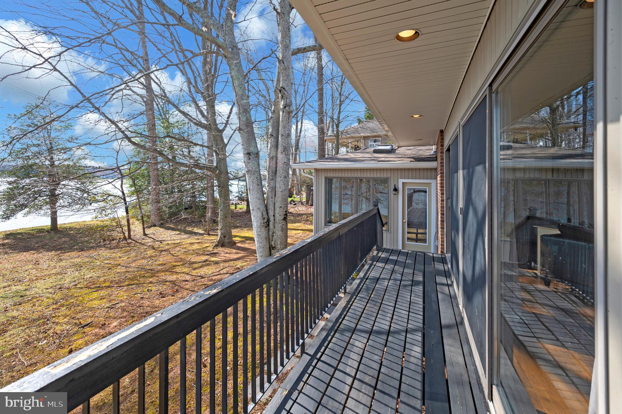 LAKE OF THE WOODS - Residential