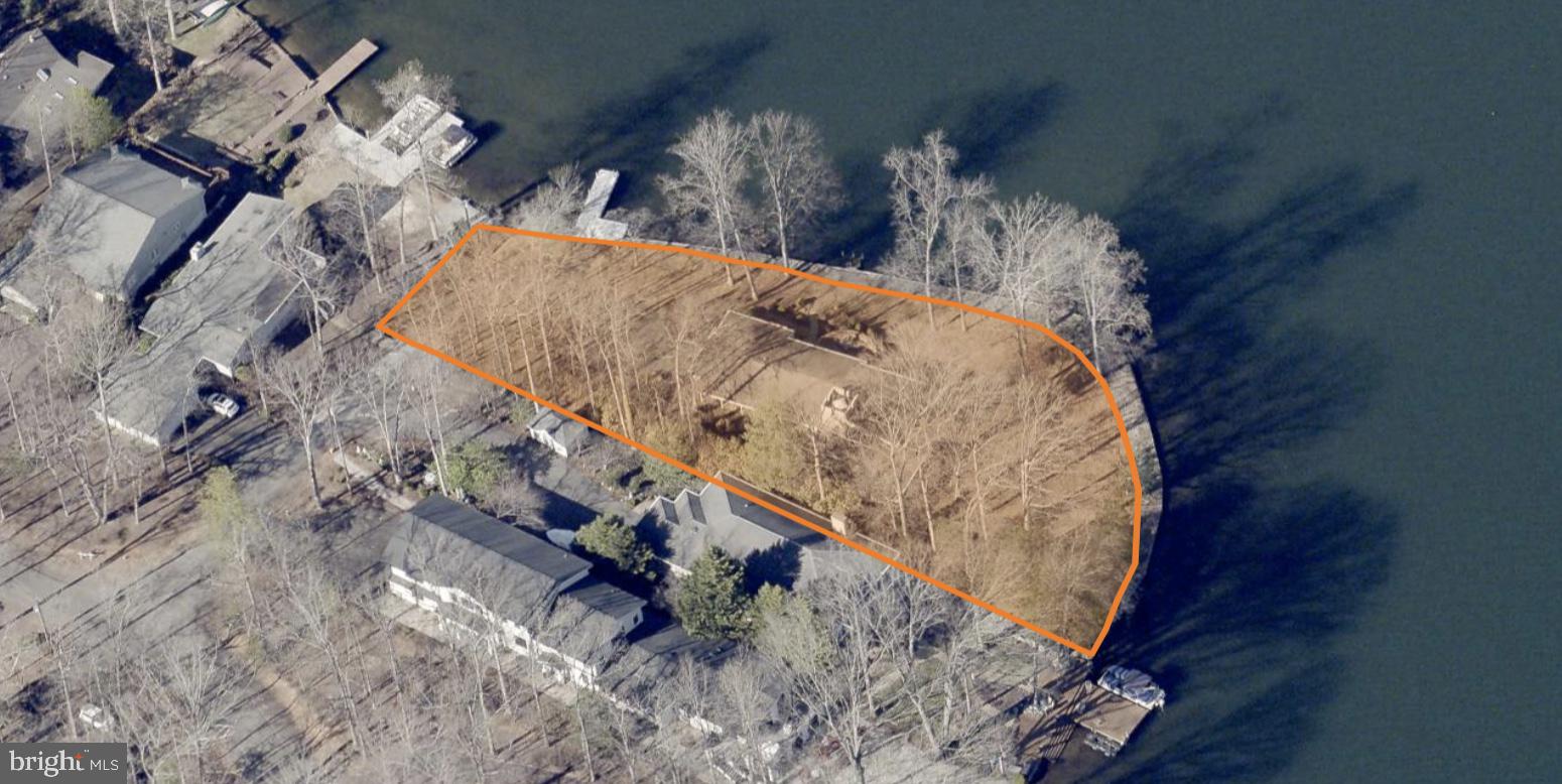 LAKE OF THE WOODS - Residential