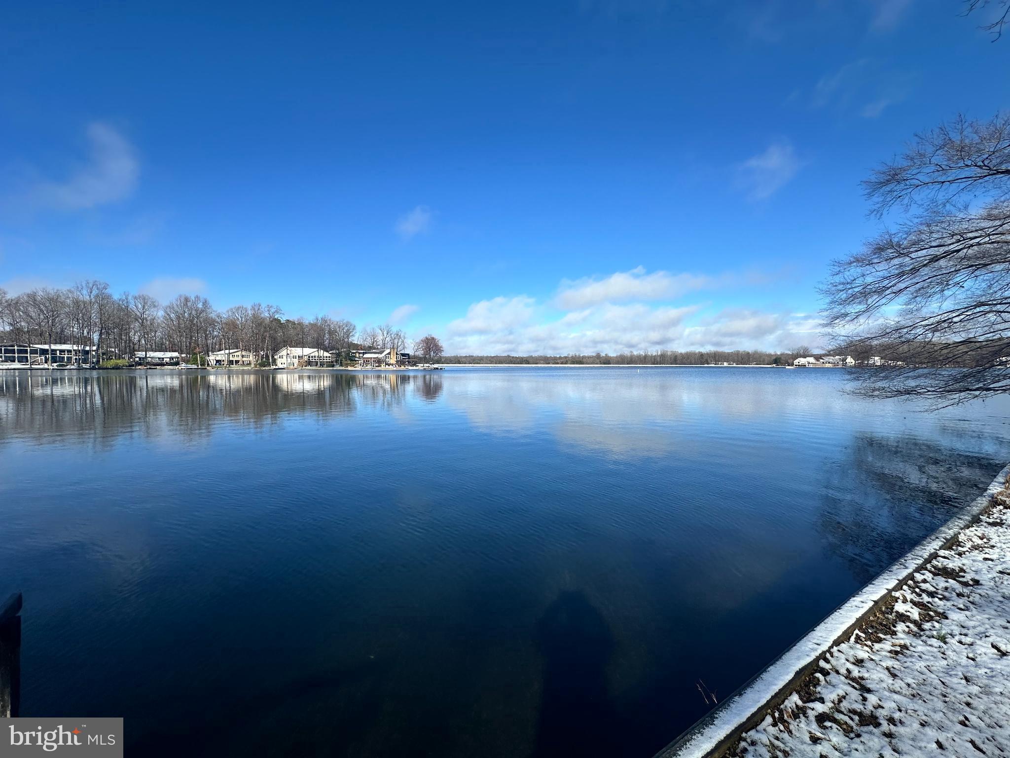 LAKE OF THE WOODS - Residential