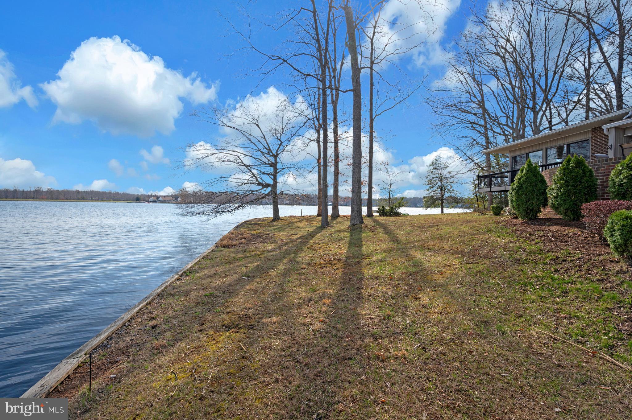 LAKE OF THE WOODS - Residential