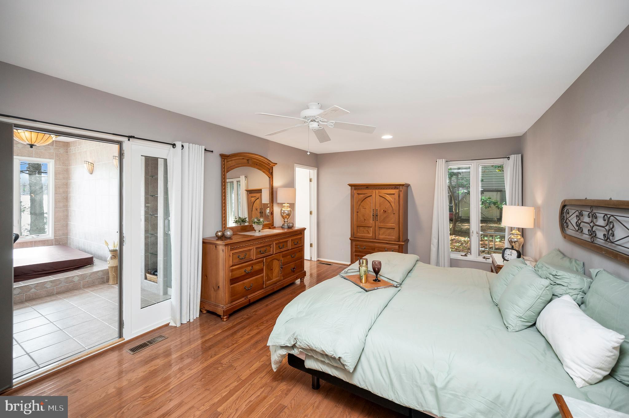 LAKE OF THE WOODS - Residential