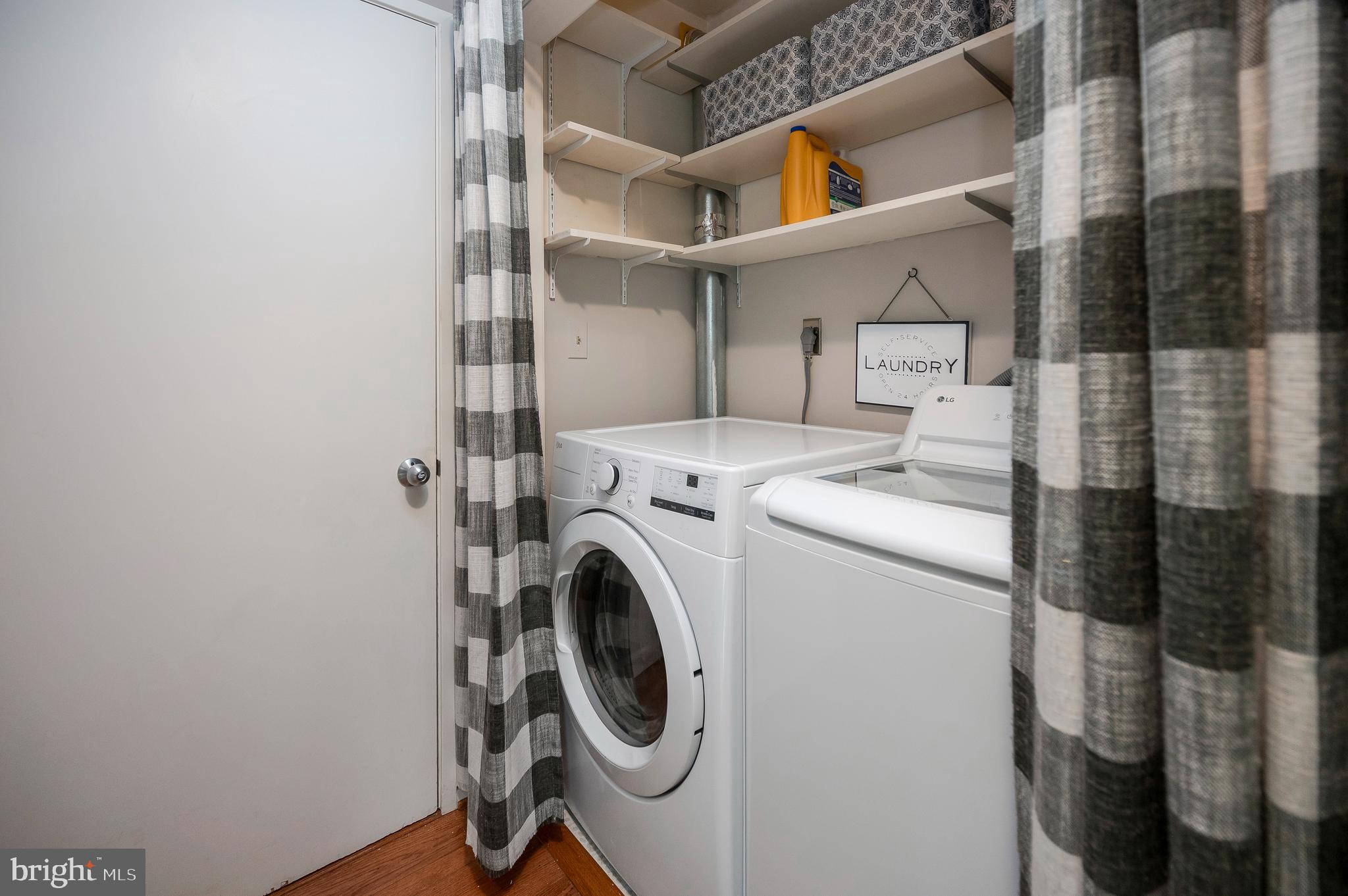 LAKE OF THE WOODS - Residential