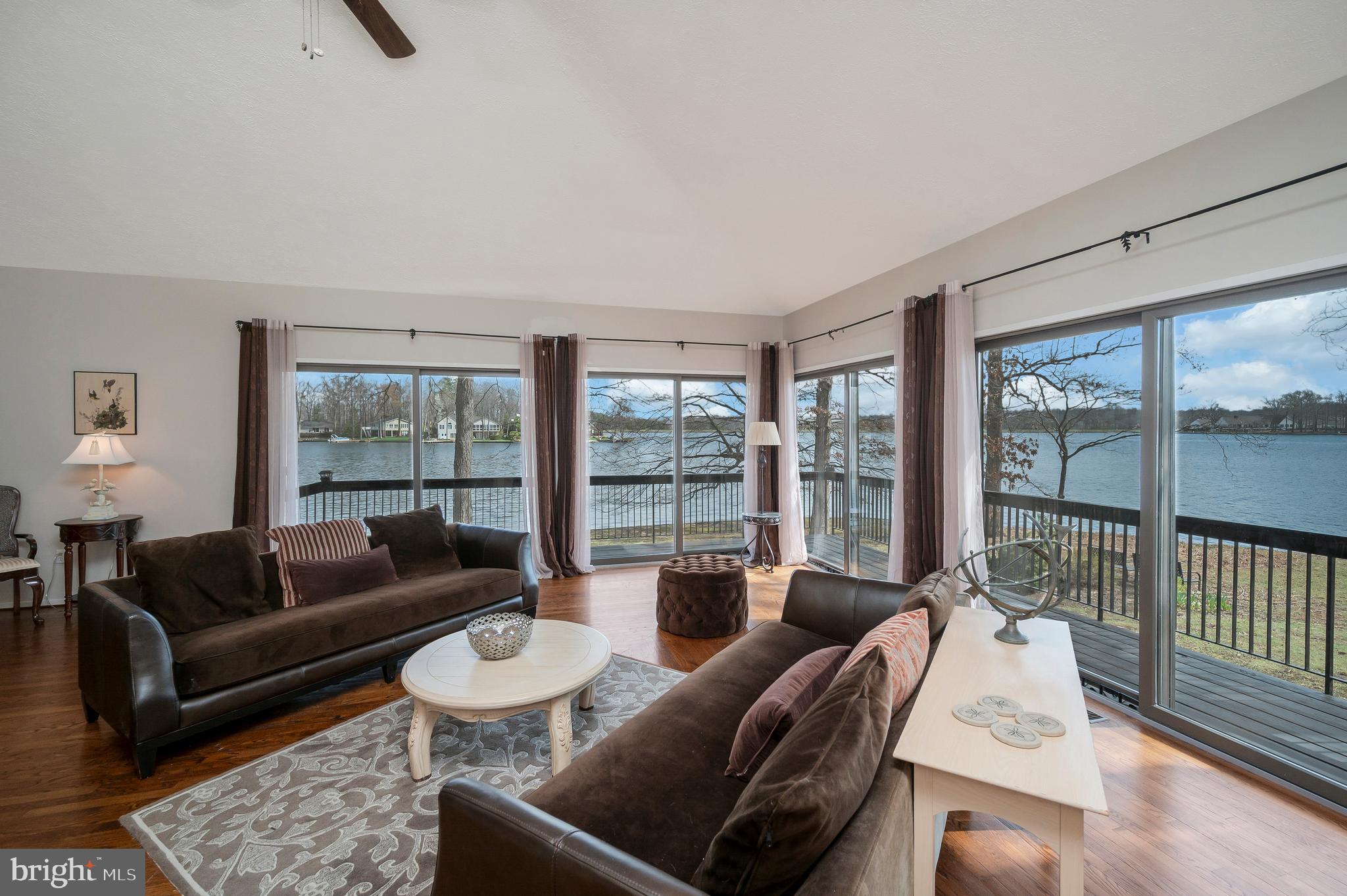 LAKE OF THE WOODS - Residential