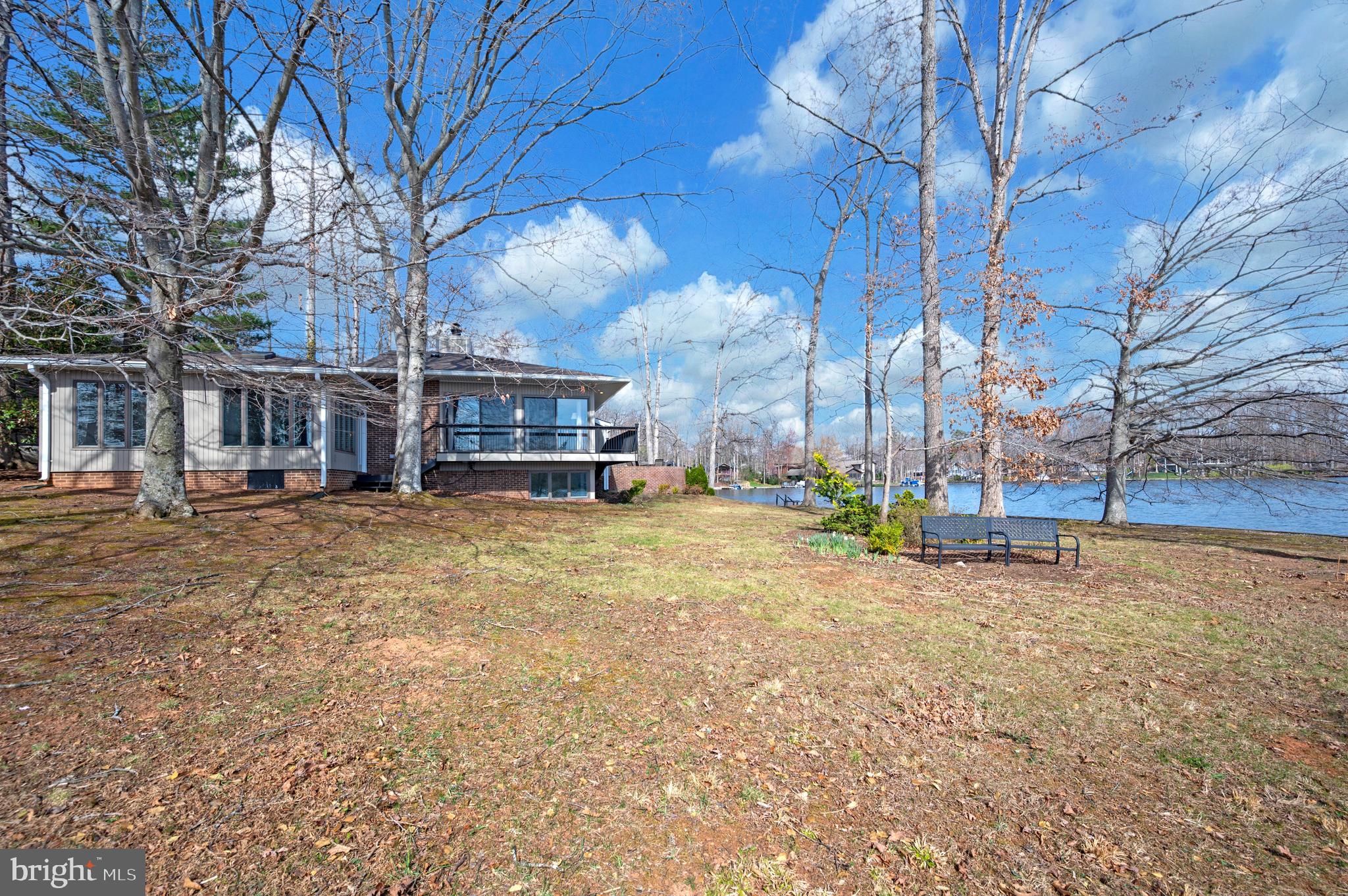 LAKE OF THE WOODS - Residential