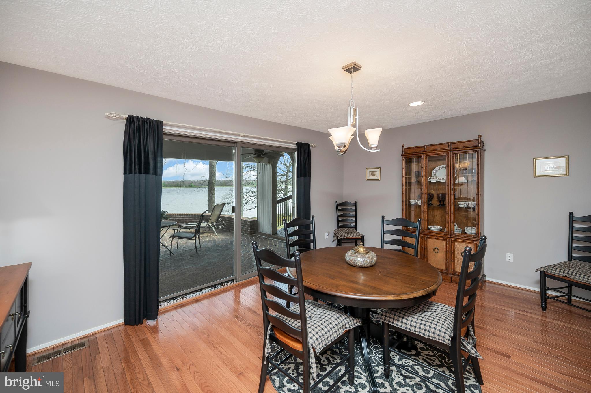 LAKE OF THE WOODS - Residential