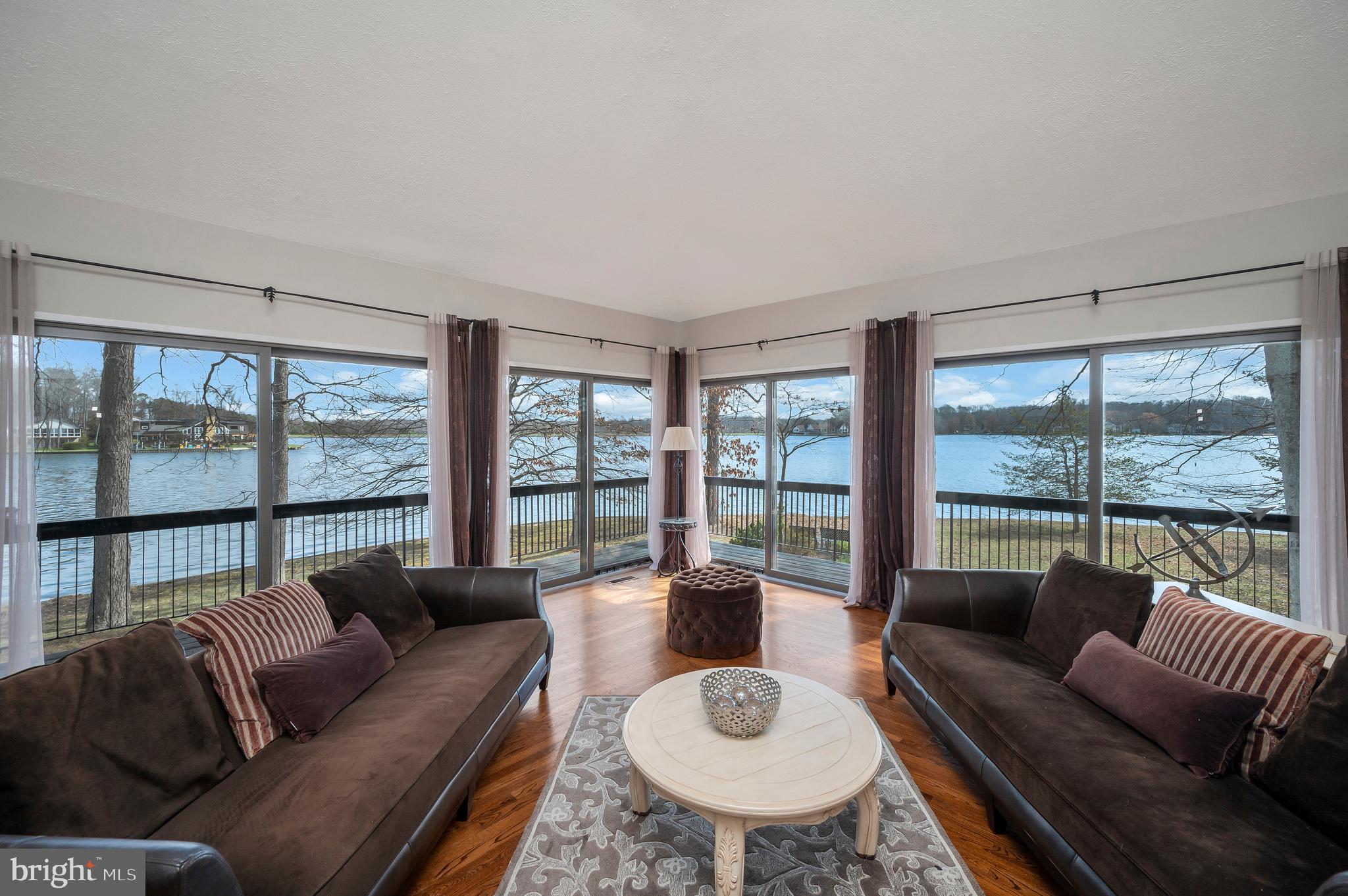 LAKE OF THE WOODS - Residential