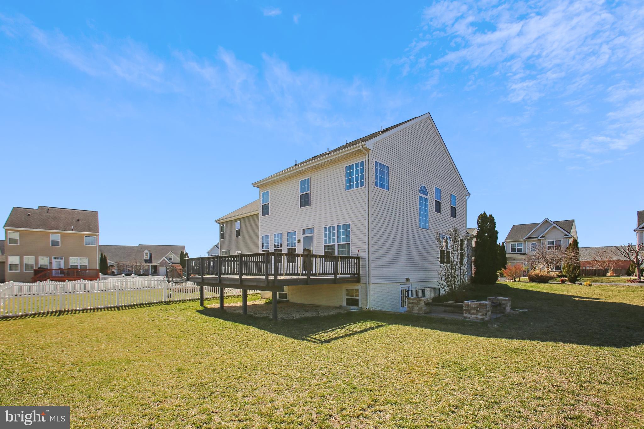 HAMMONDS MILL - Residential