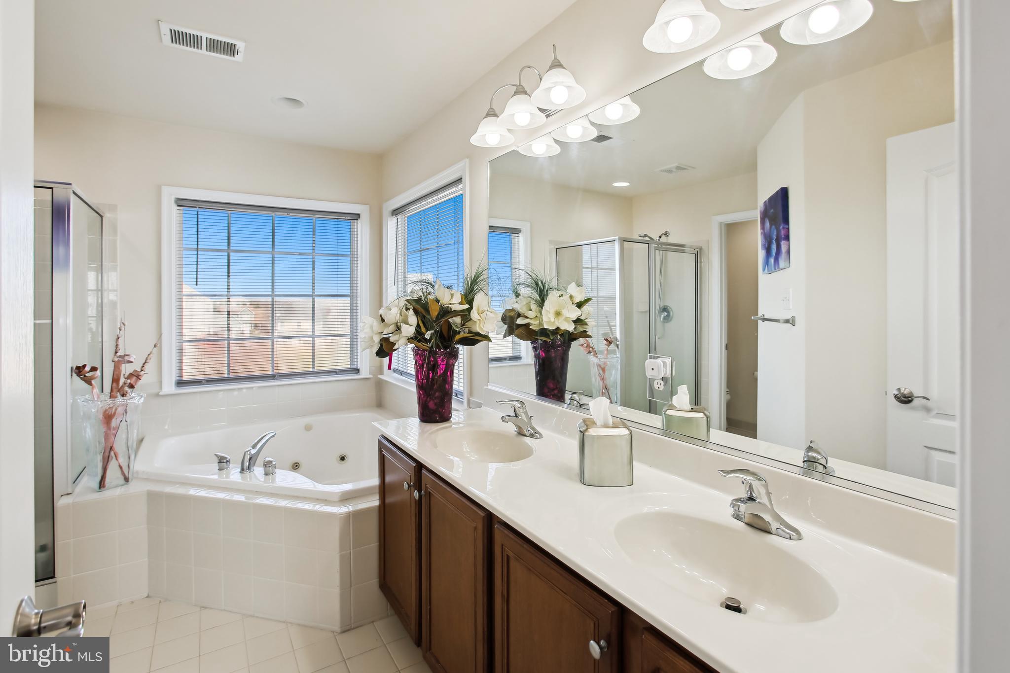 HAMMONDS MILL - Residential