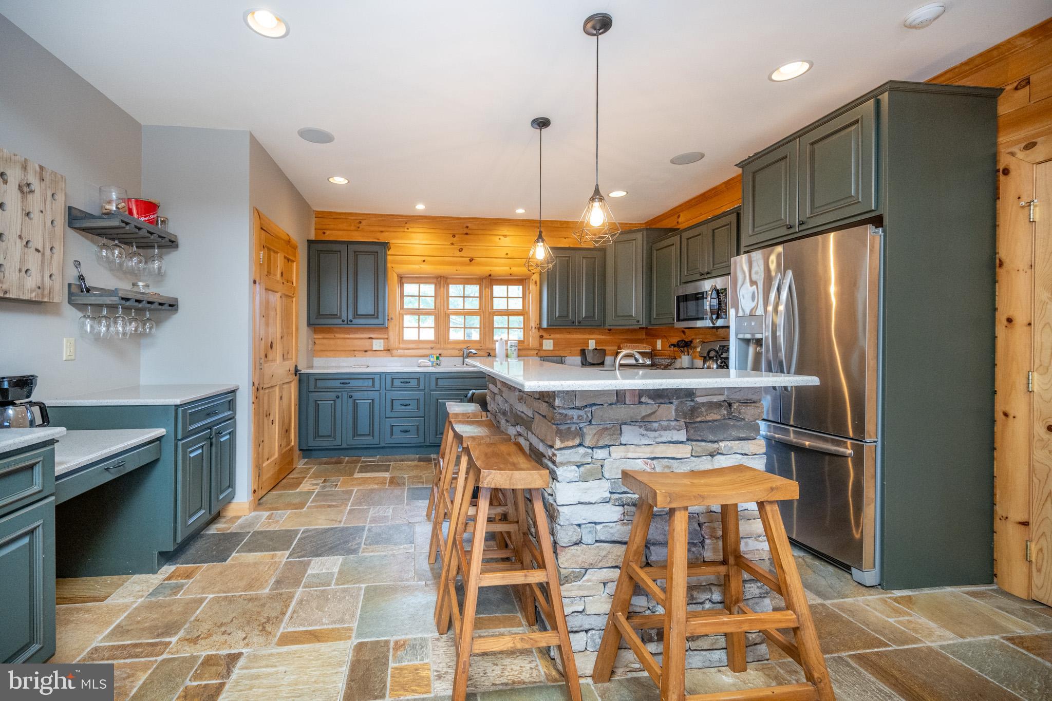246 MOUNTAINTOP ROAD