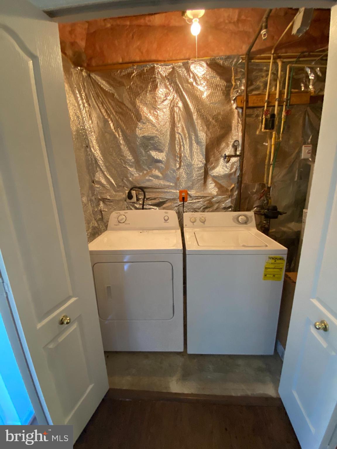 KINGSVIEW SUB - Residential Lease