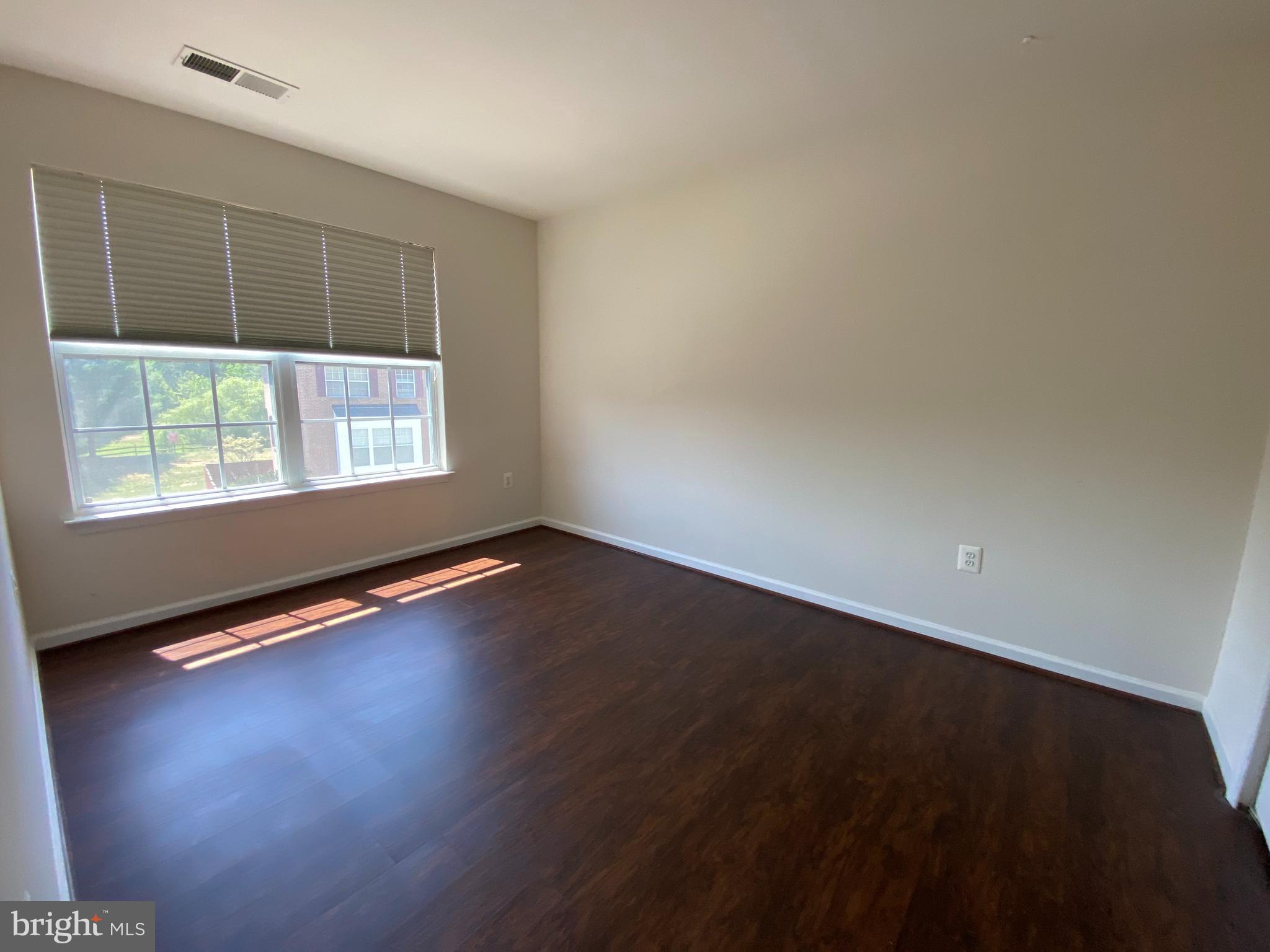 KINGSVIEW SUB - Residential Lease