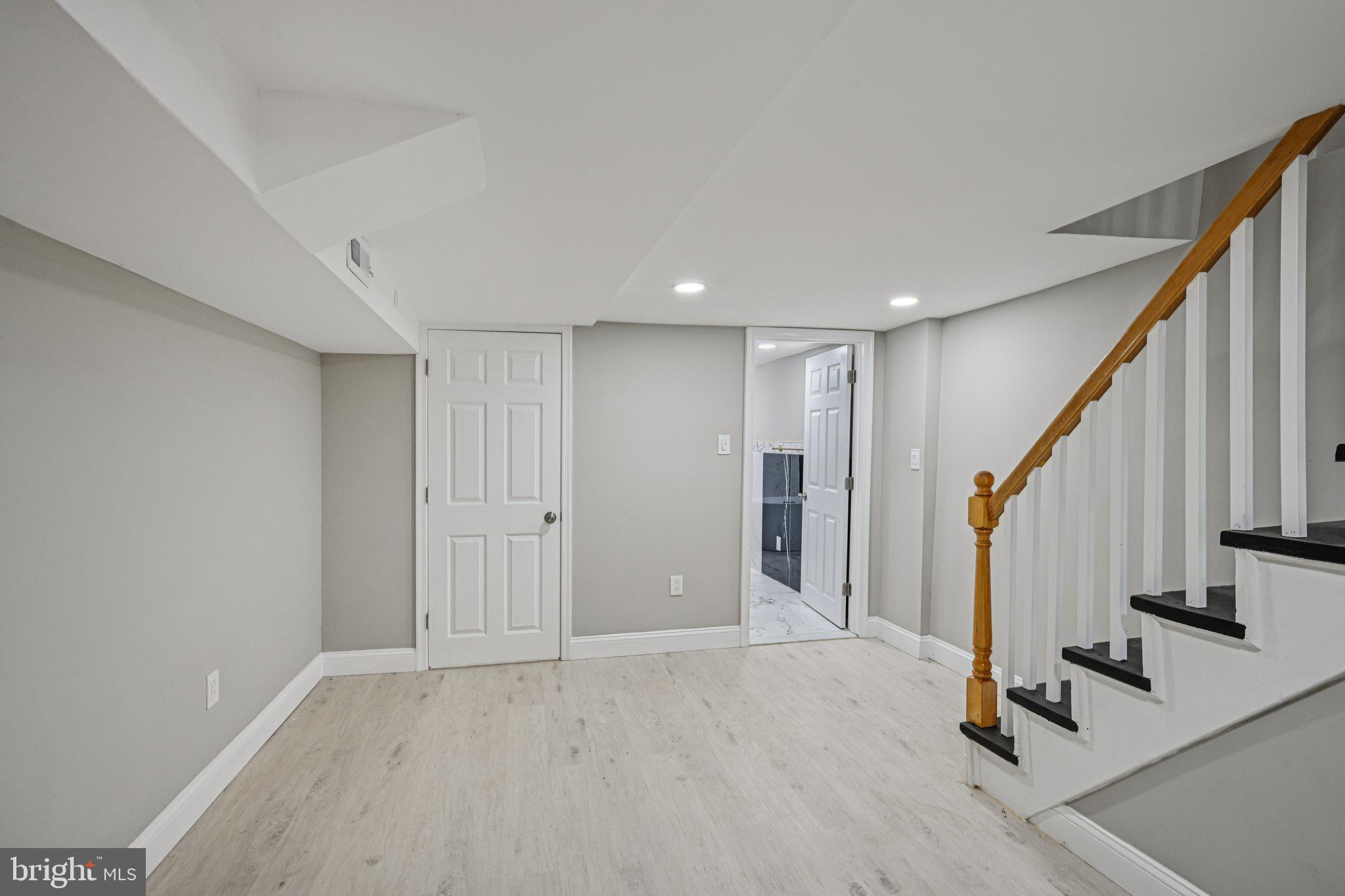 NORRIS SQUARE - Residential