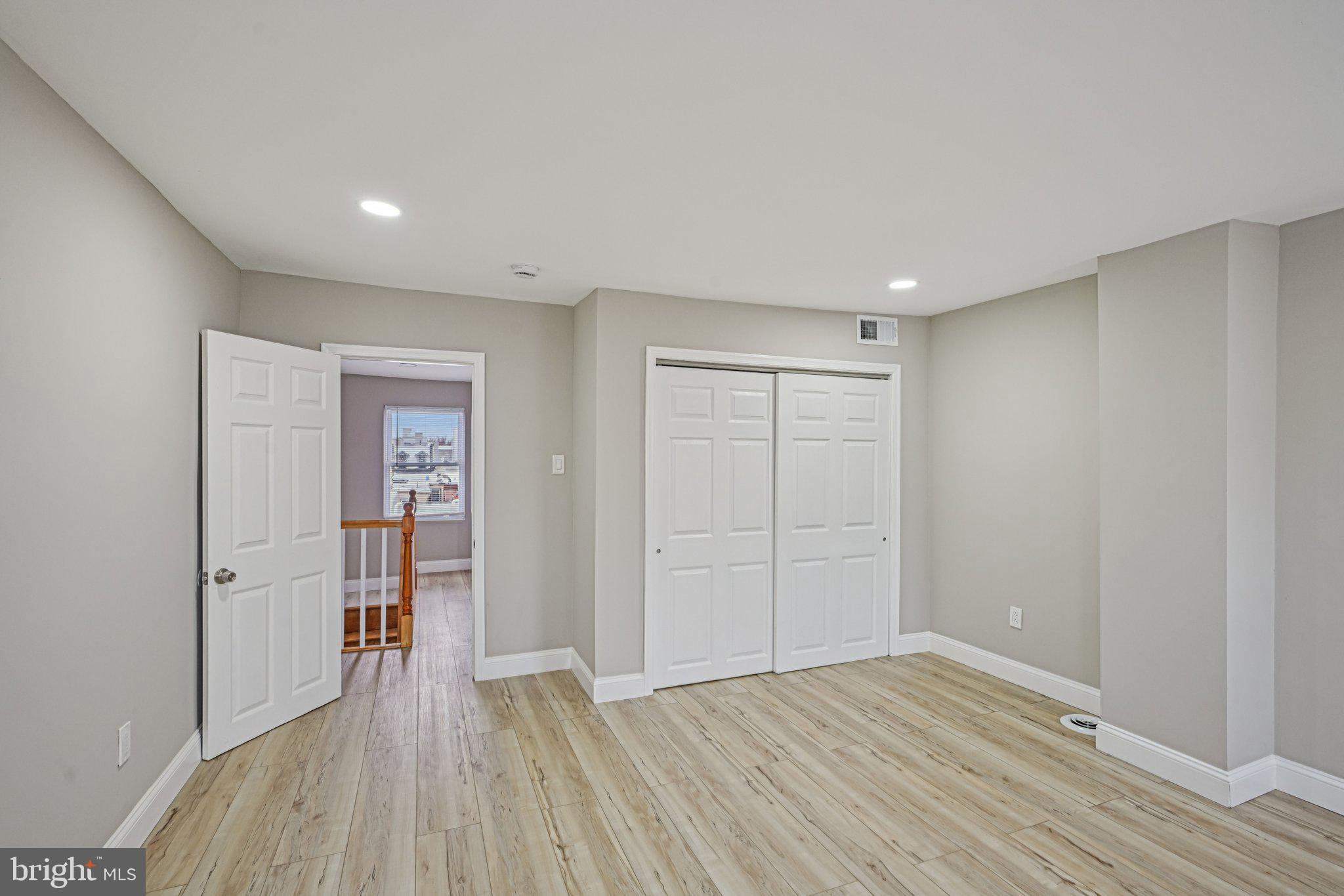 NORRIS SQUARE - Residential