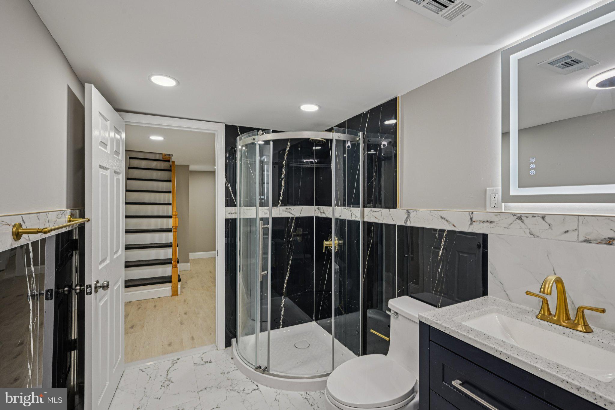 NORRIS SQUARE - Residential