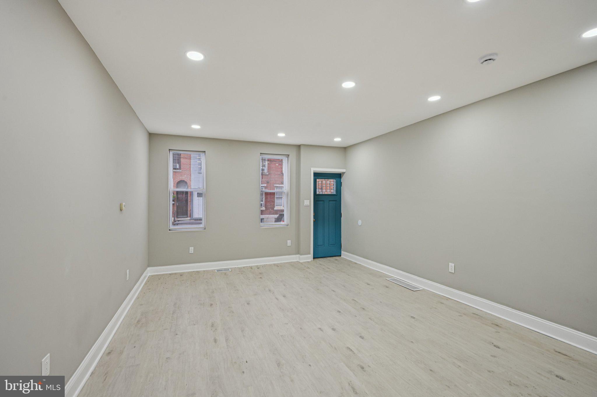 NORRIS SQUARE - Residential