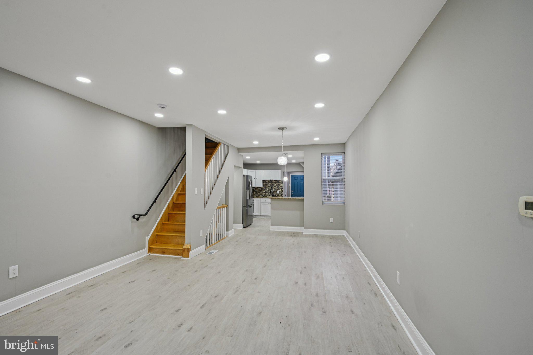 NORRIS SQUARE - Residential