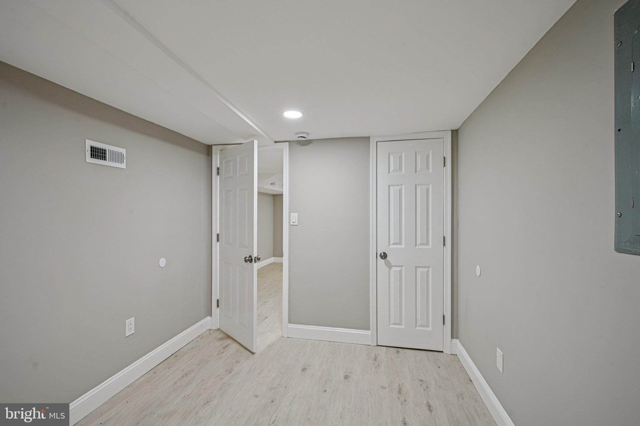 NORRIS SQUARE - Residential