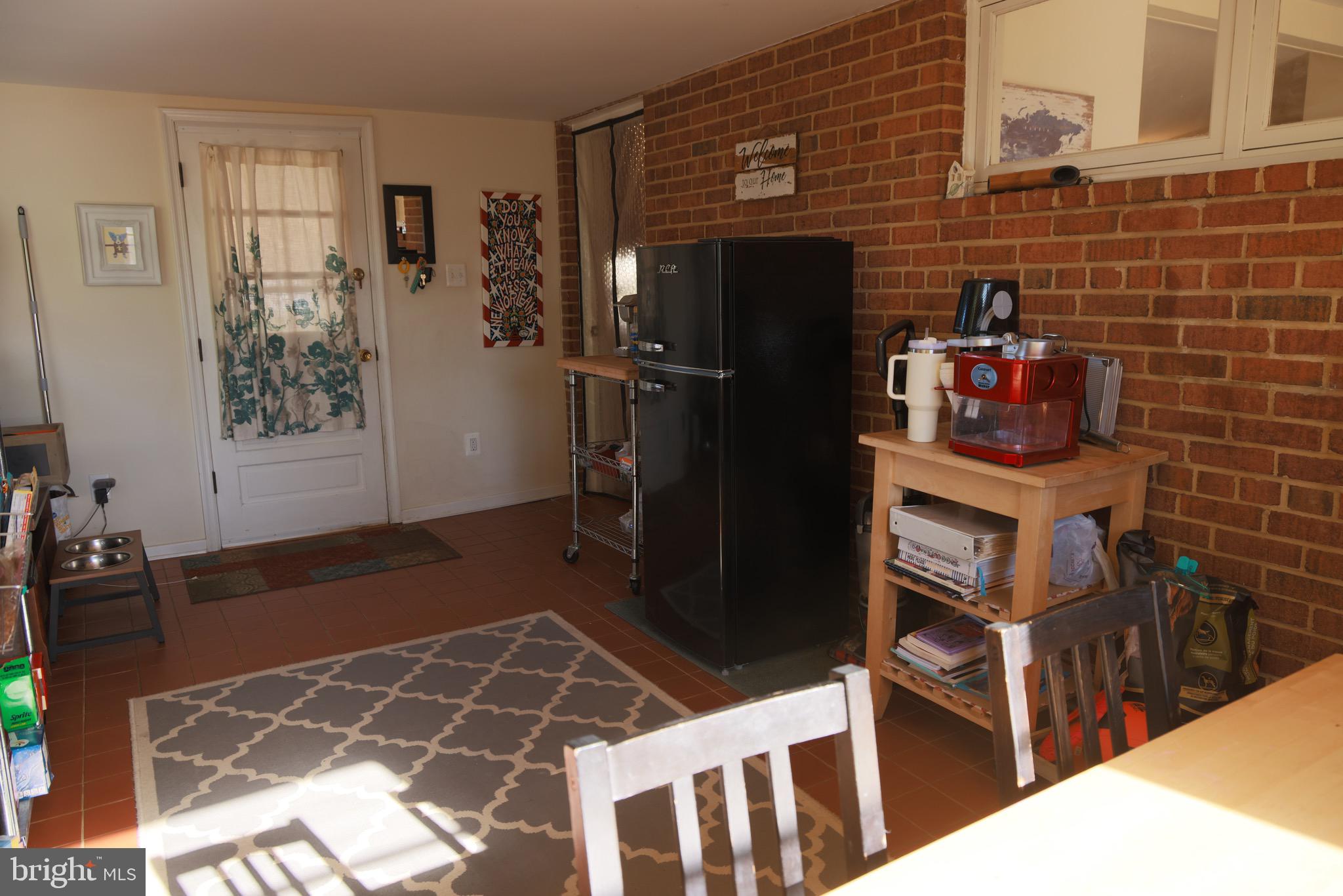 GRASS RIDGE - Residential Lease