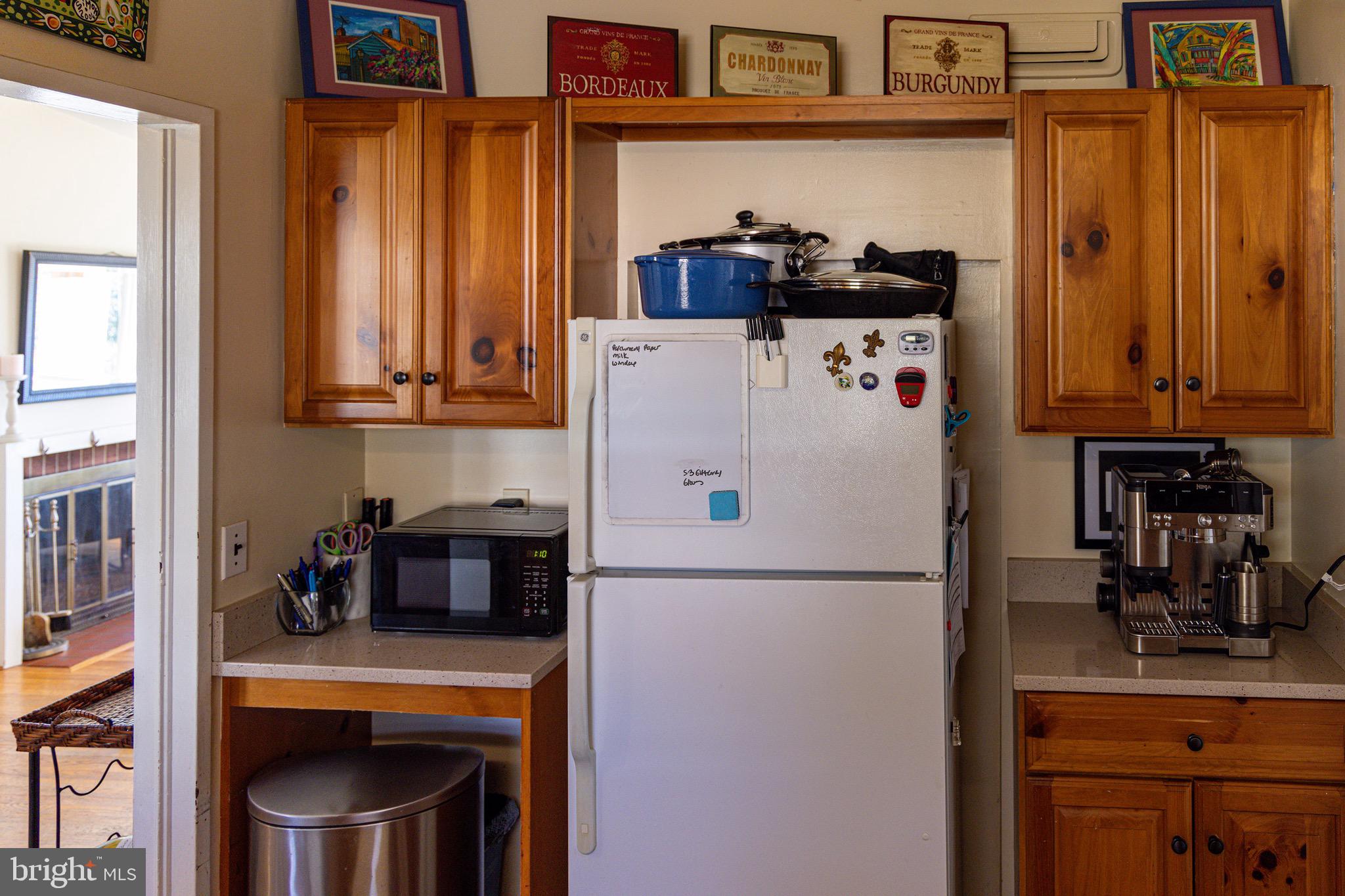 GRASS RIDGE - Residential Lease