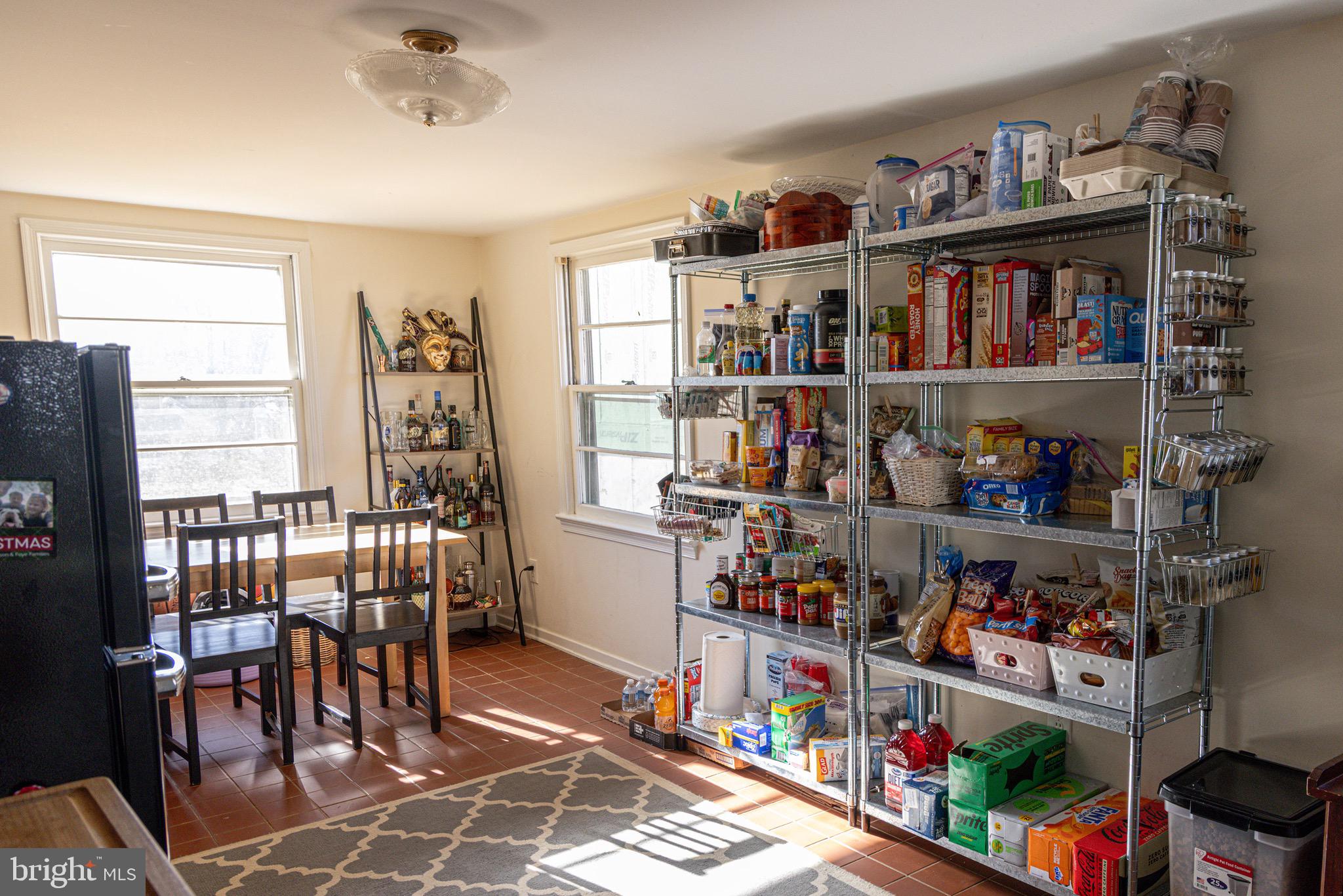 GRASS RIDGE - Residential Lease