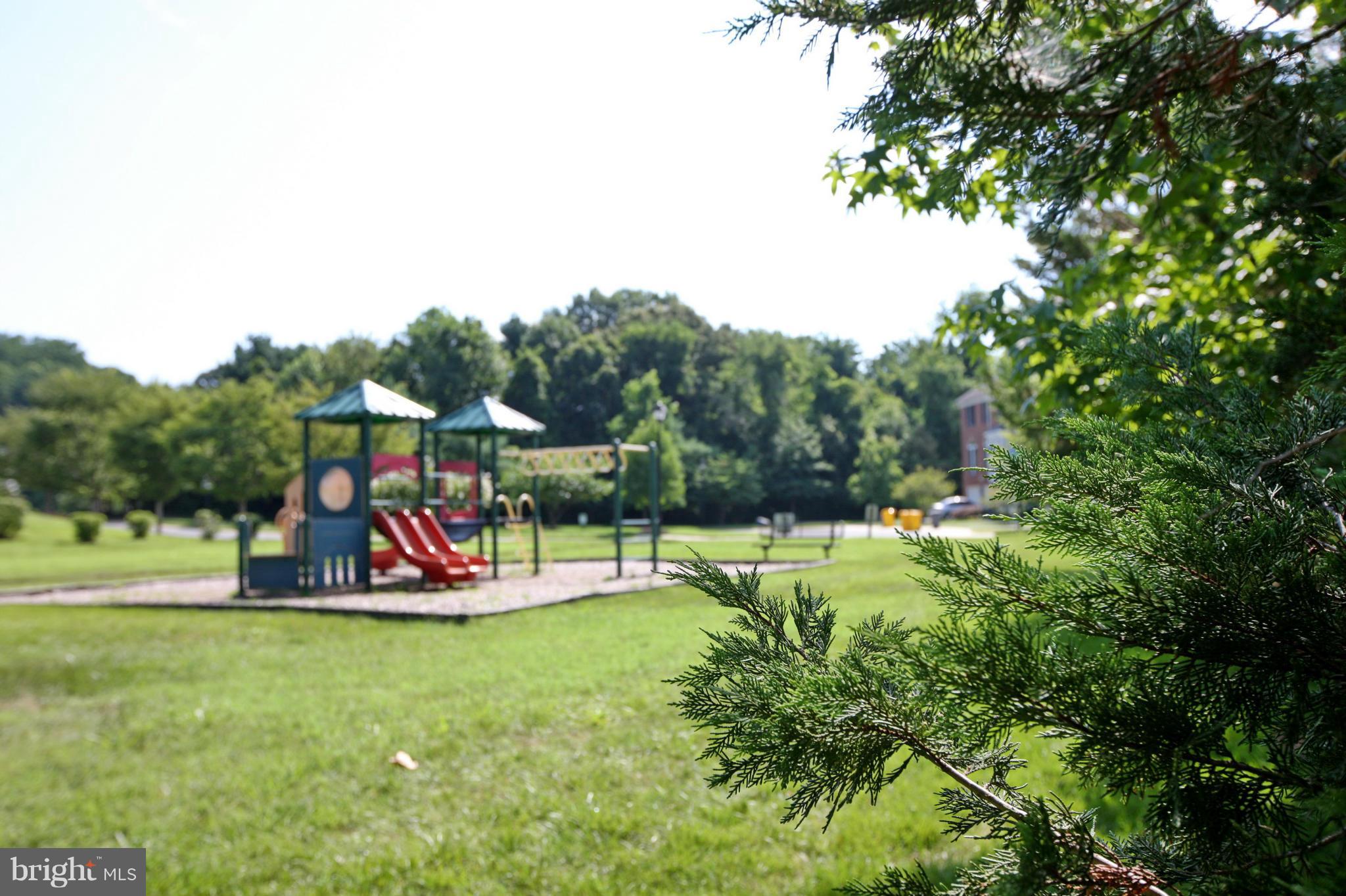 CROFTON MANOR - Residential