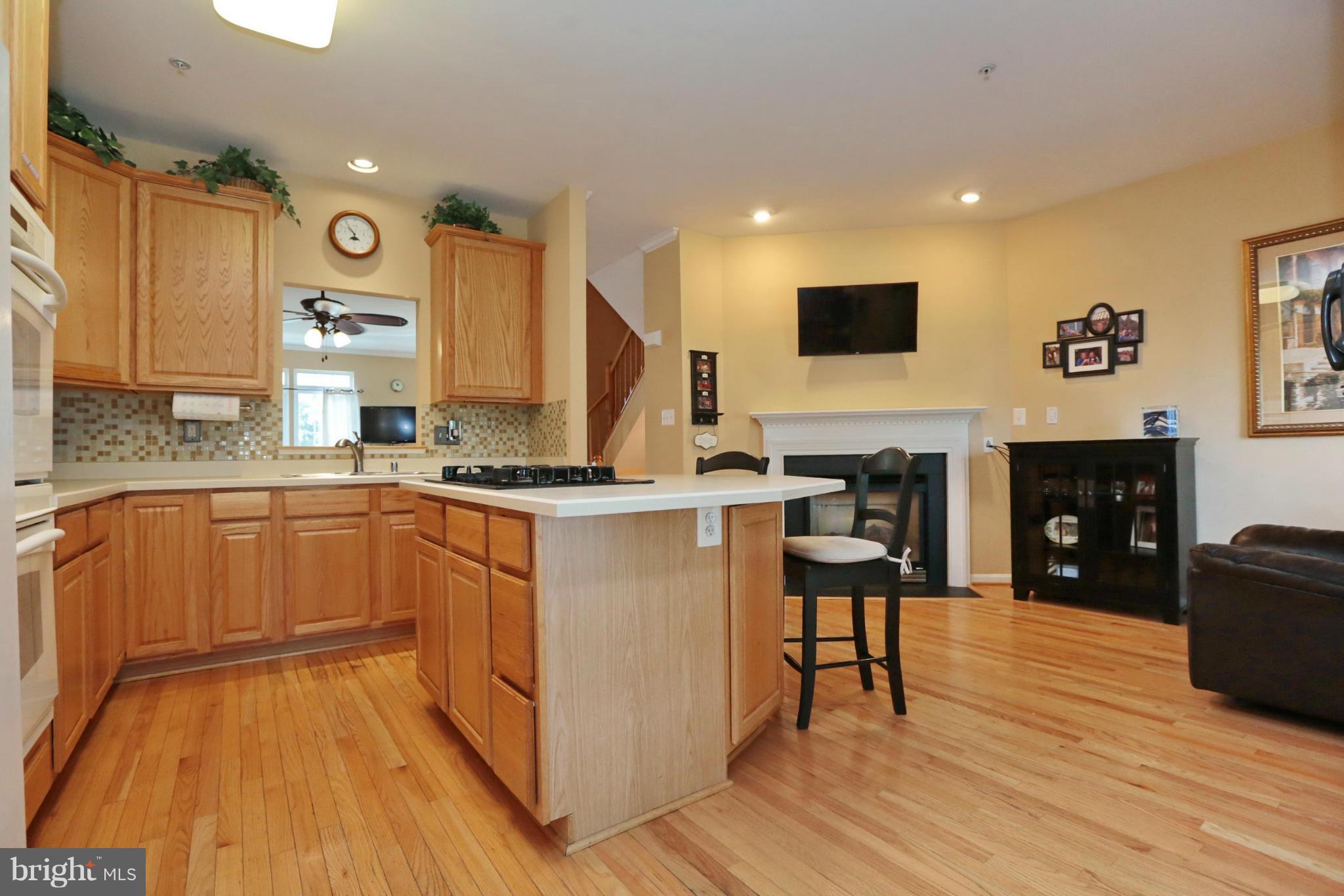 CROFTON MANOR - Residential