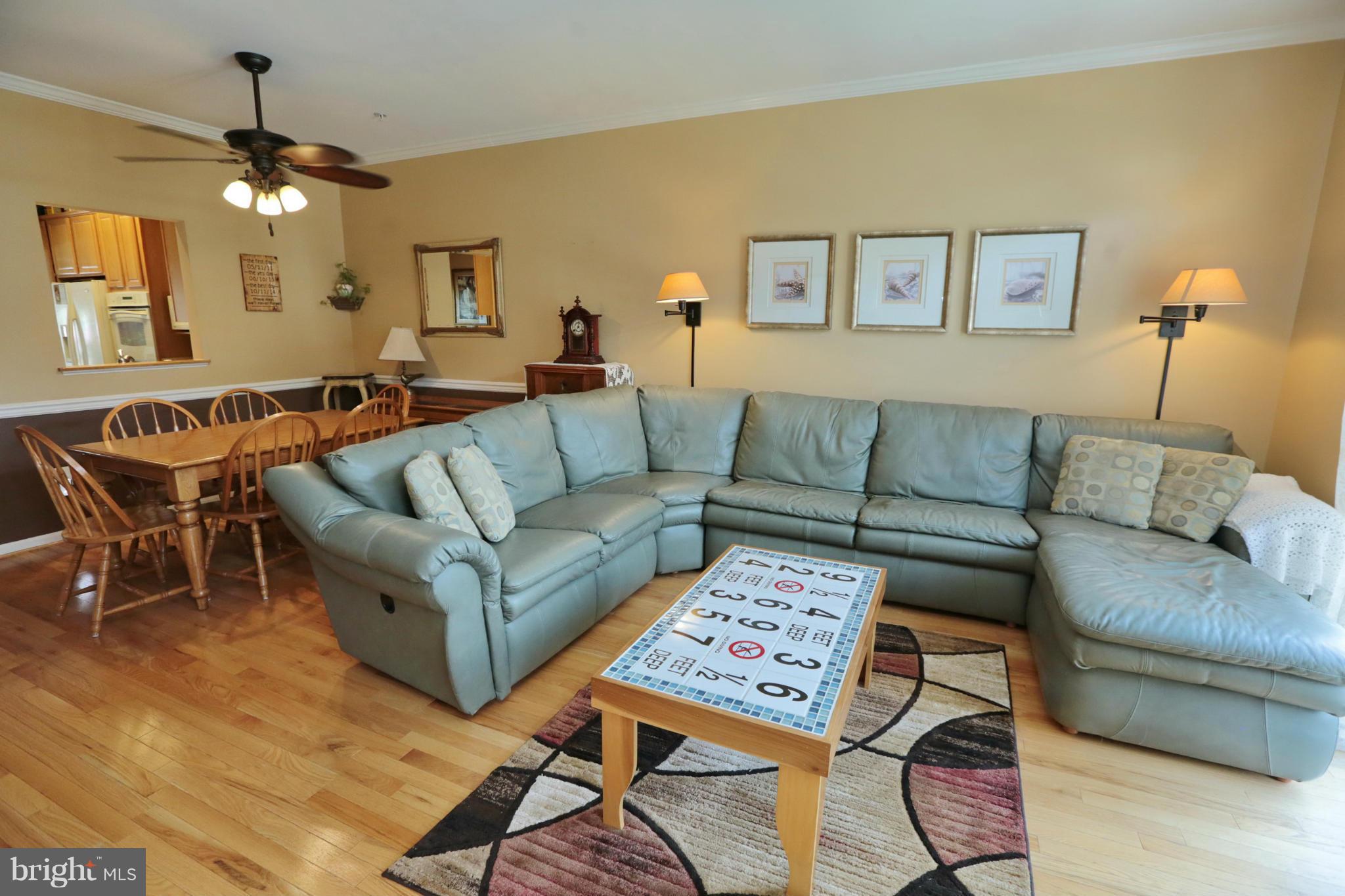 CROFTON MANOR - Residential