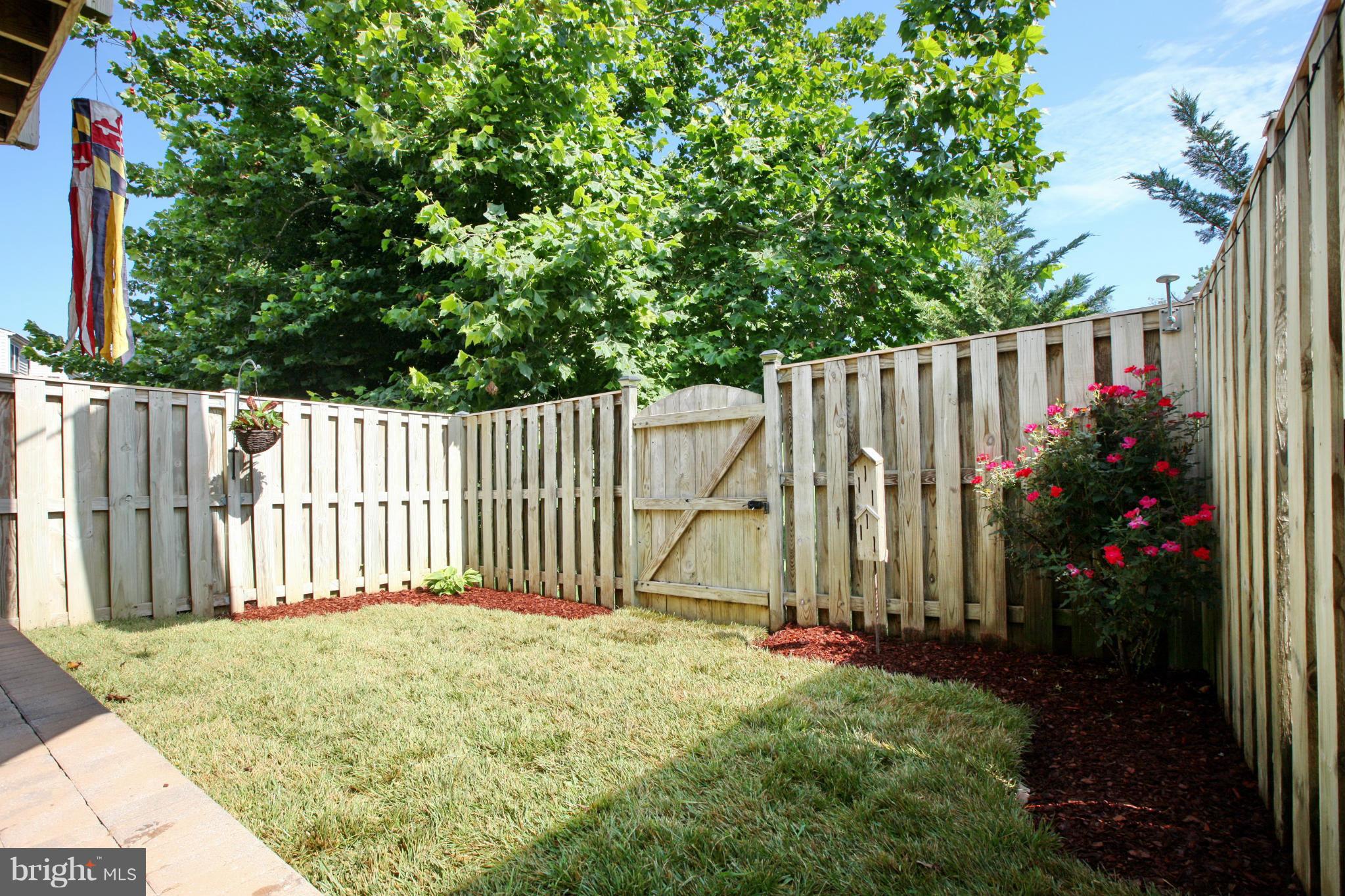 CROFTON MANOR - Residential