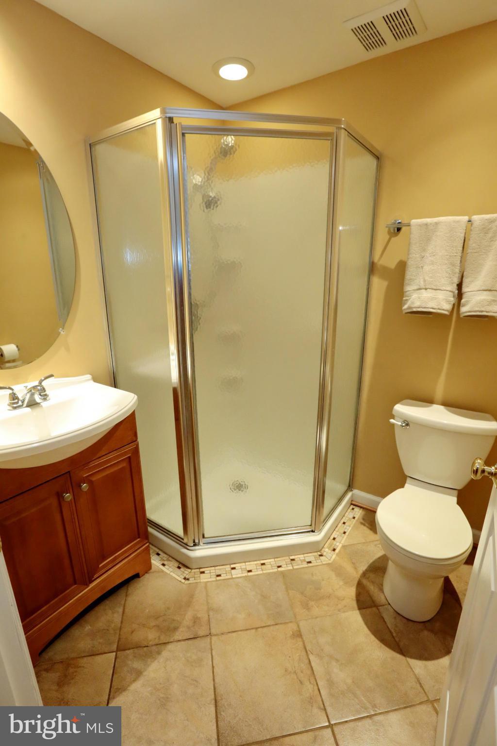 CROFTON MANOR - Residential