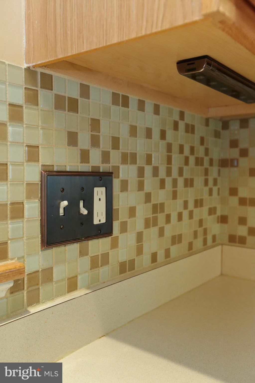 CROFTON MANOR - Residential