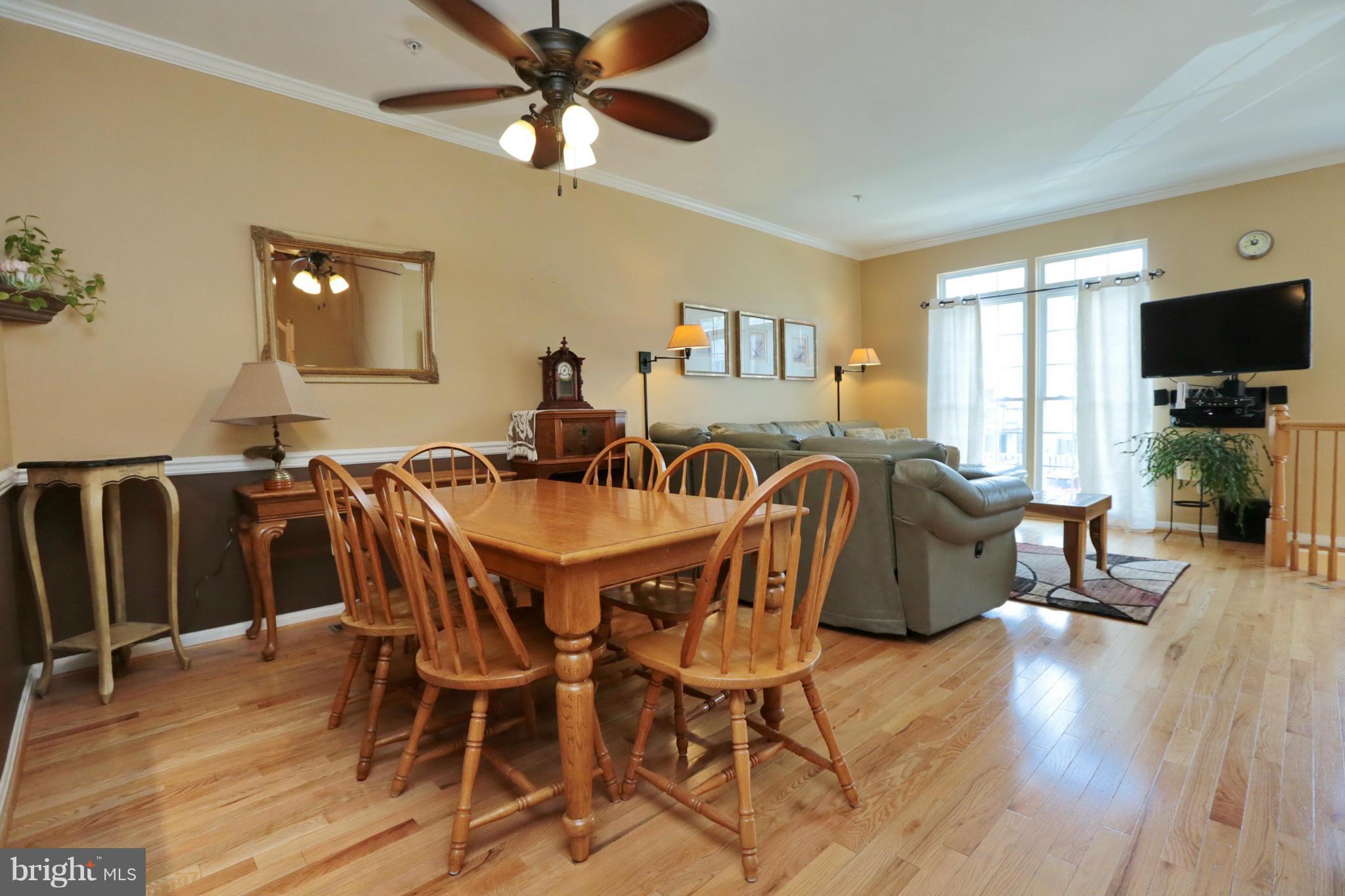 CROFTON MANOR - Residential