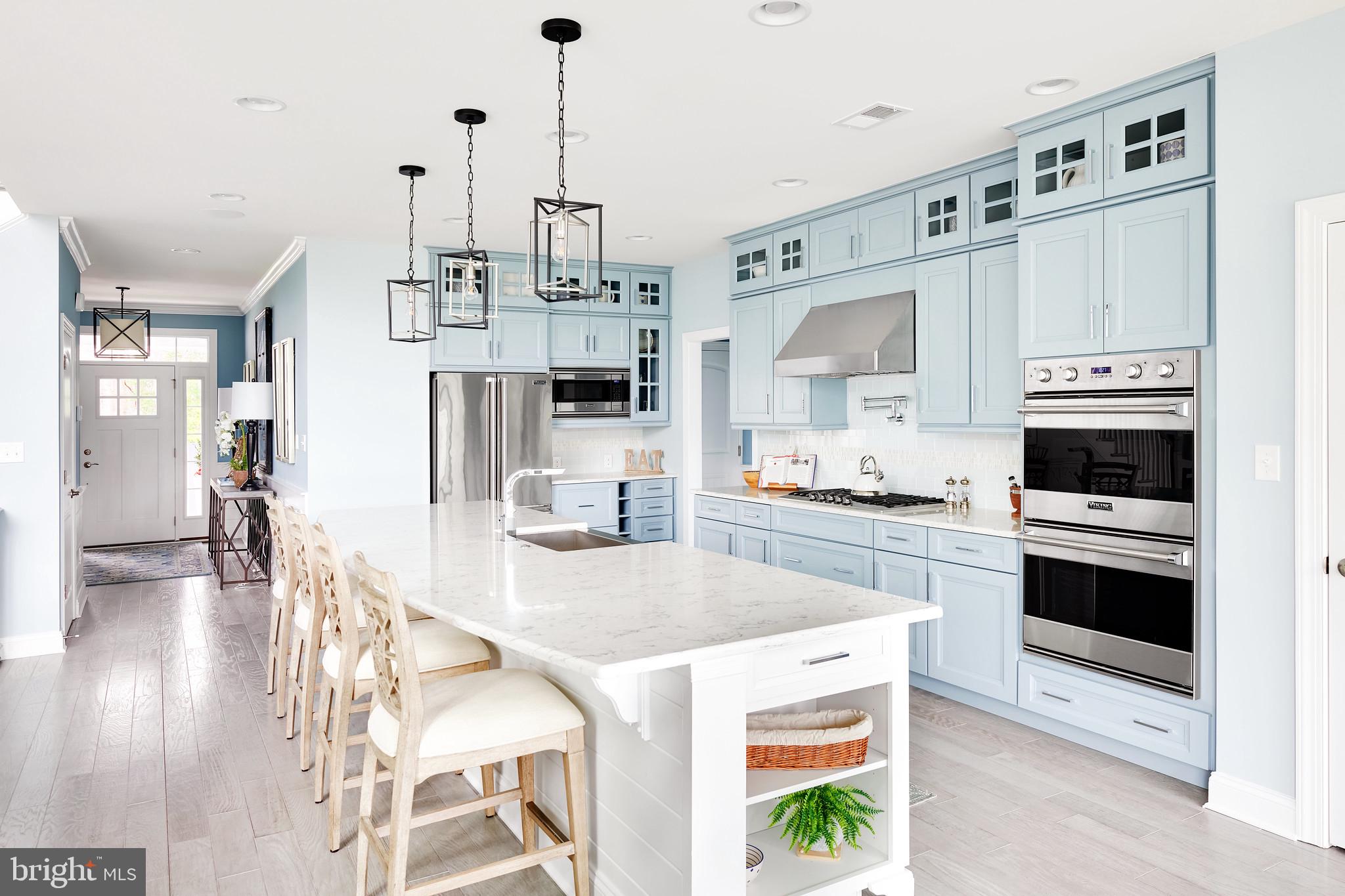 WELCHES POND - Residential