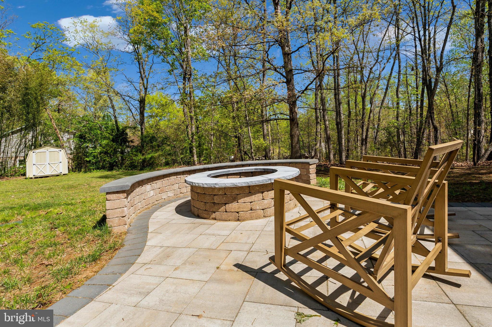 LAKE WILDERNESS - Residential