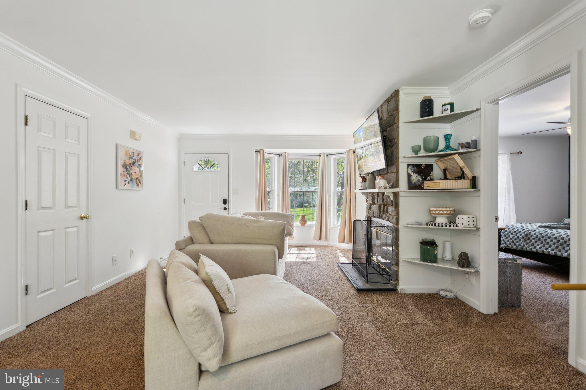 LAKE WILDERNESS - Residential