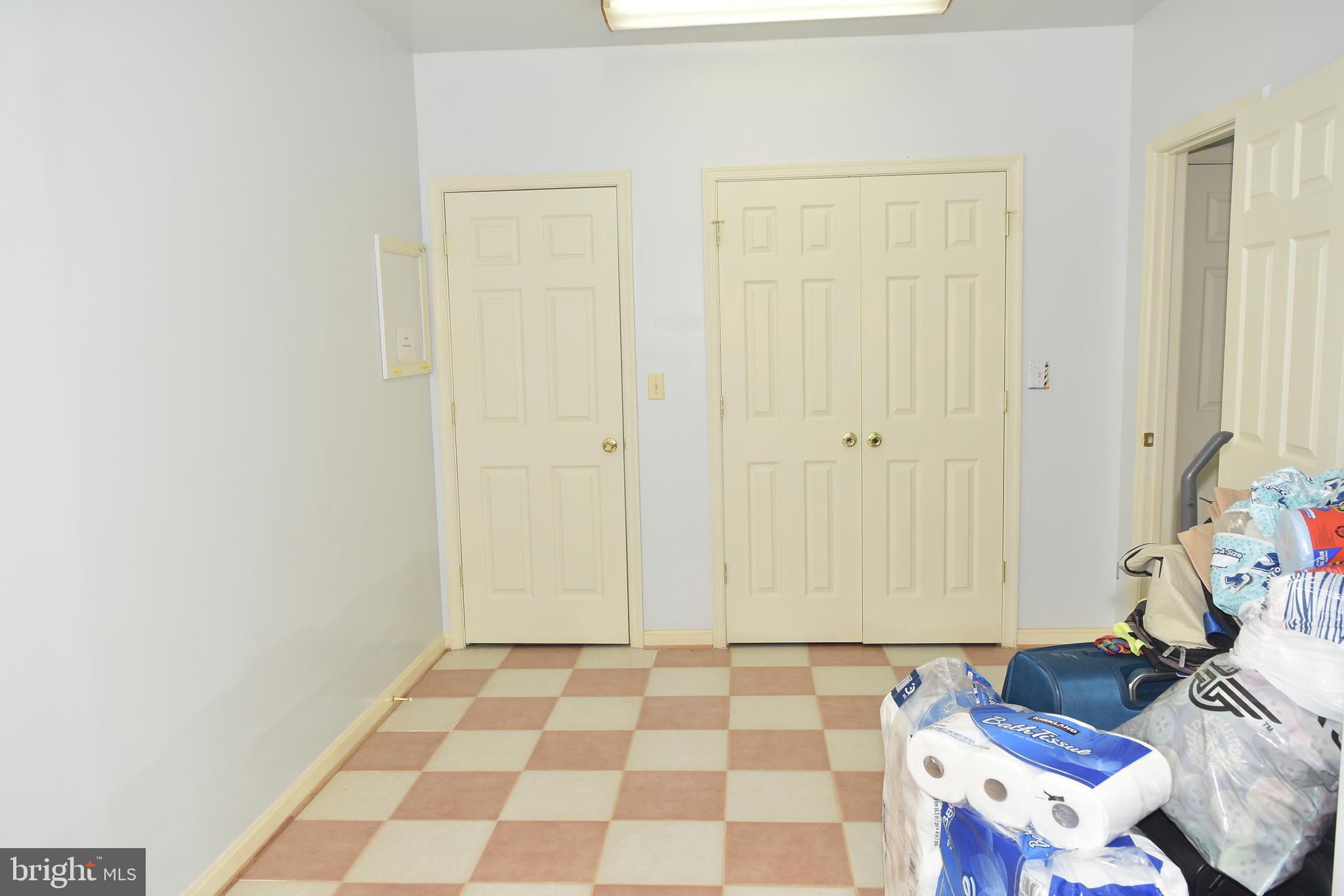 LEWIS PARK - Residential