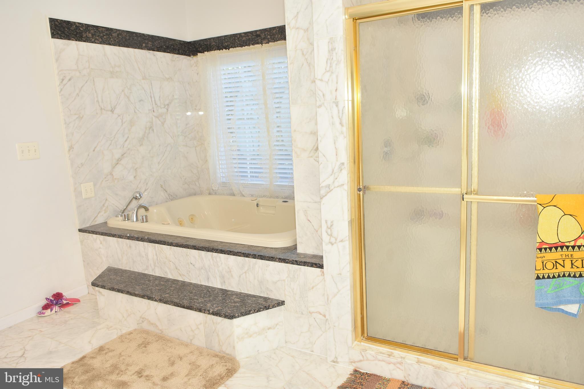 LEWIS PARK - Residential