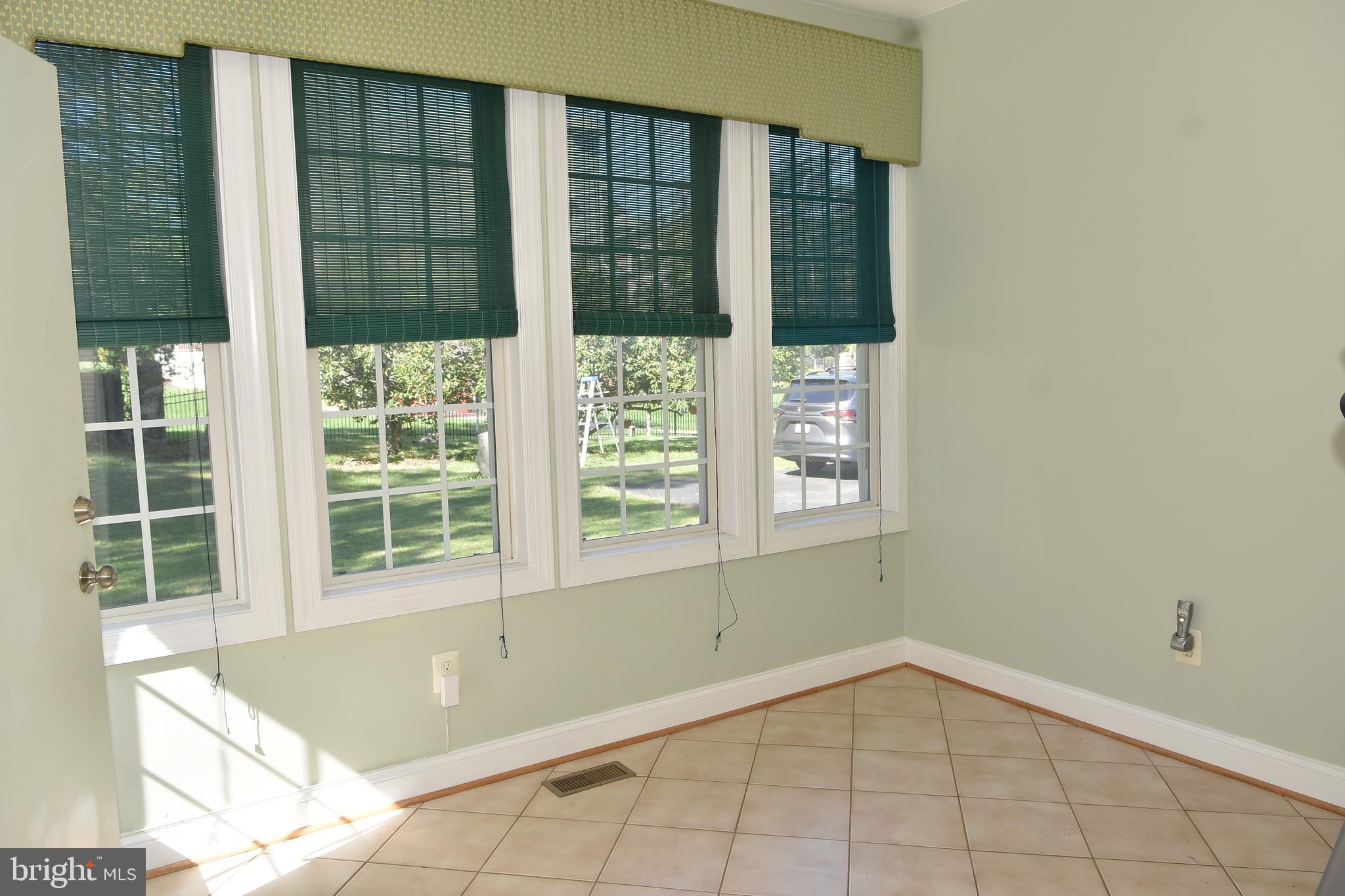 LEWIS PARK - Residential