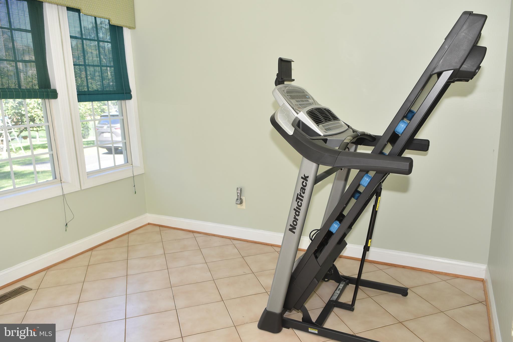 LEWIS PARK - Residential