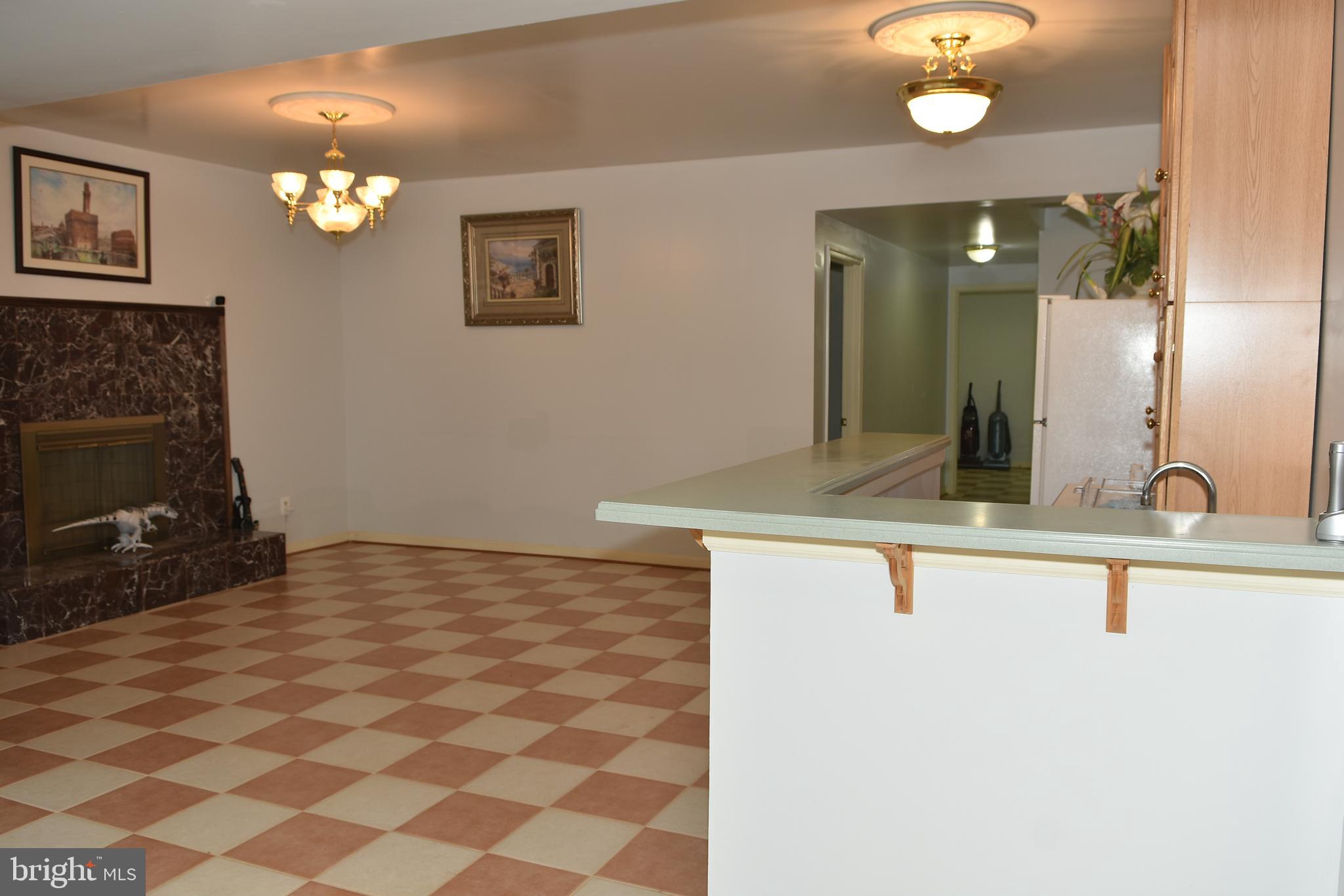 LEWIS PARK - Residential