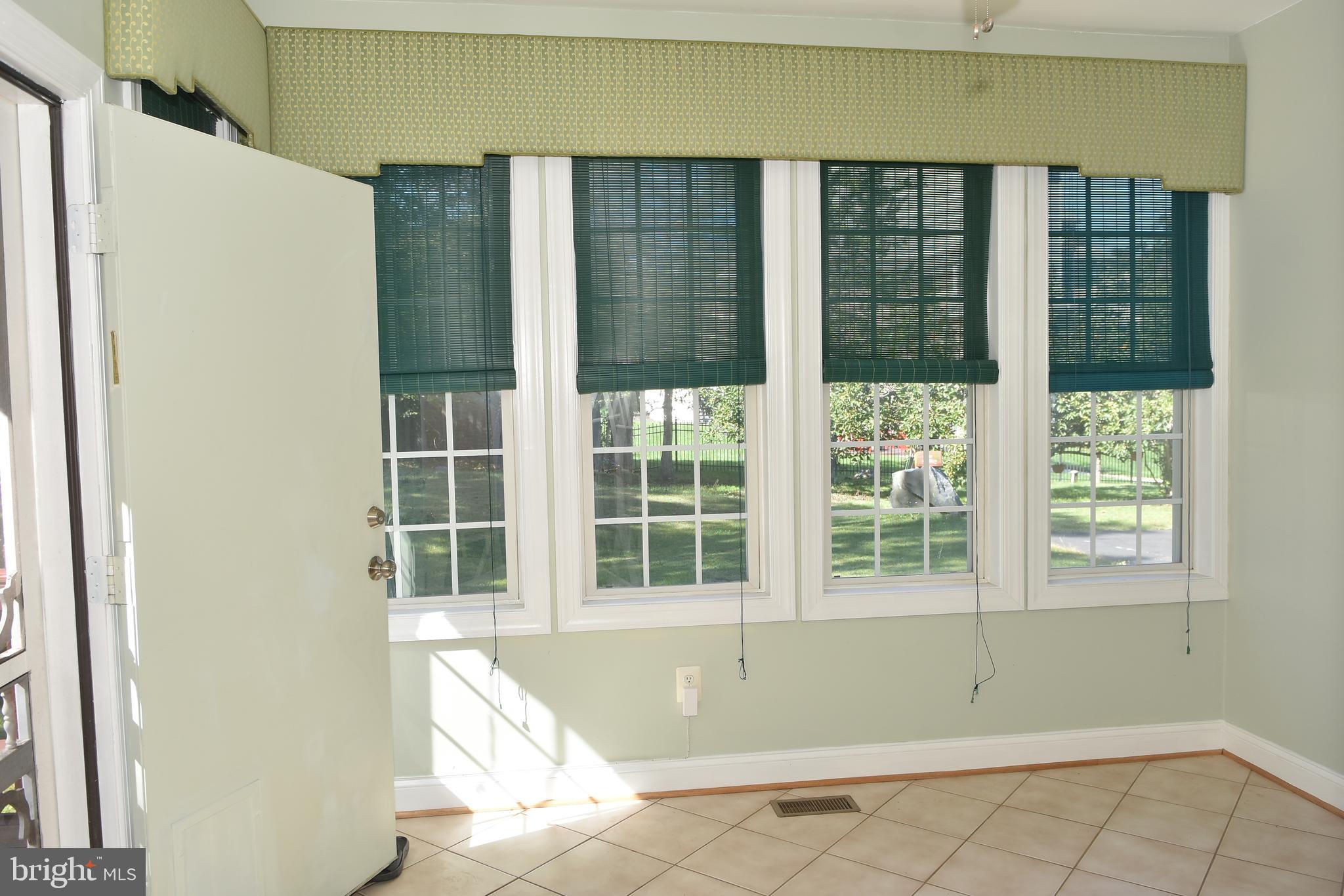 LEWIS PARK - Residential