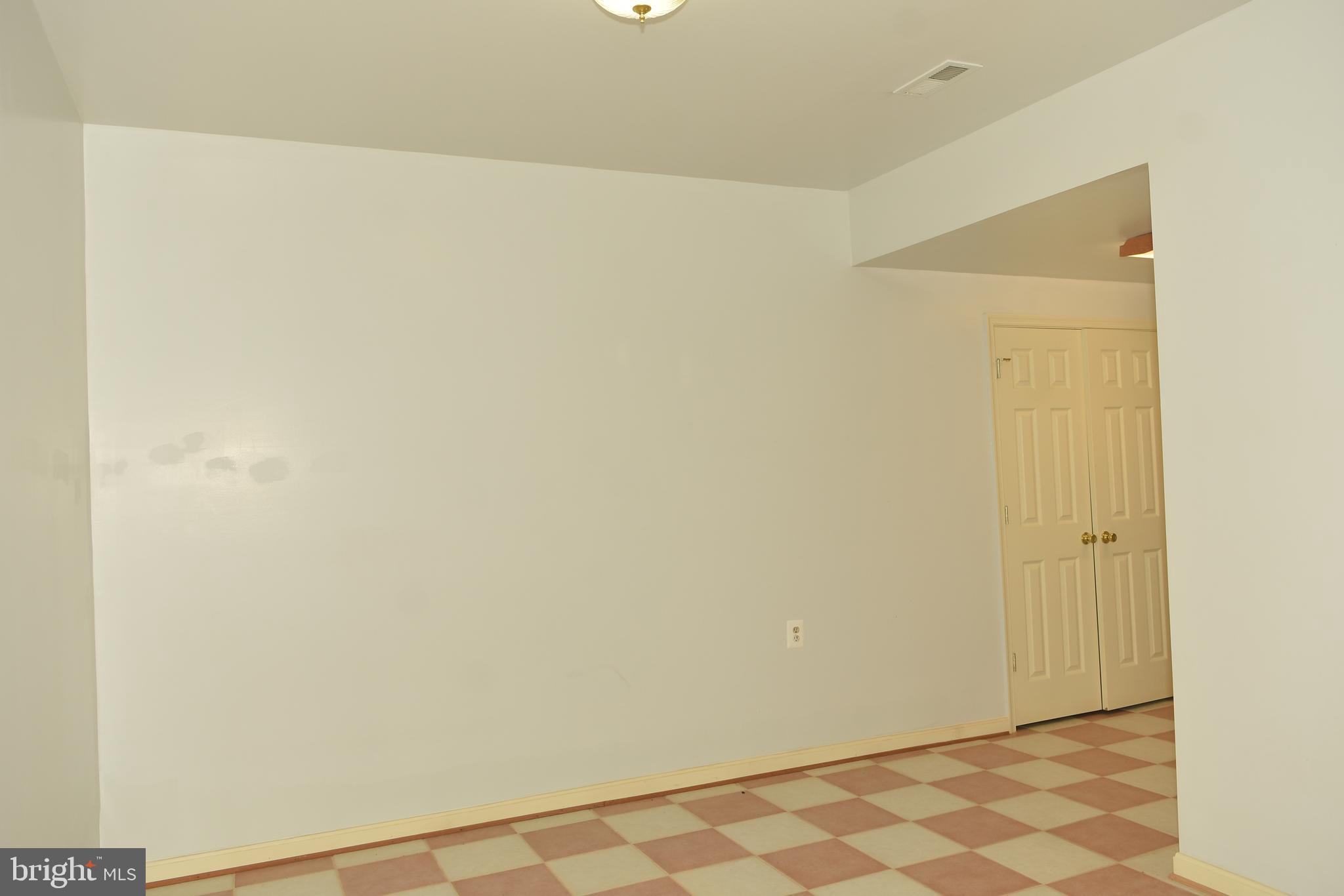 LEWIS PARK - Residential