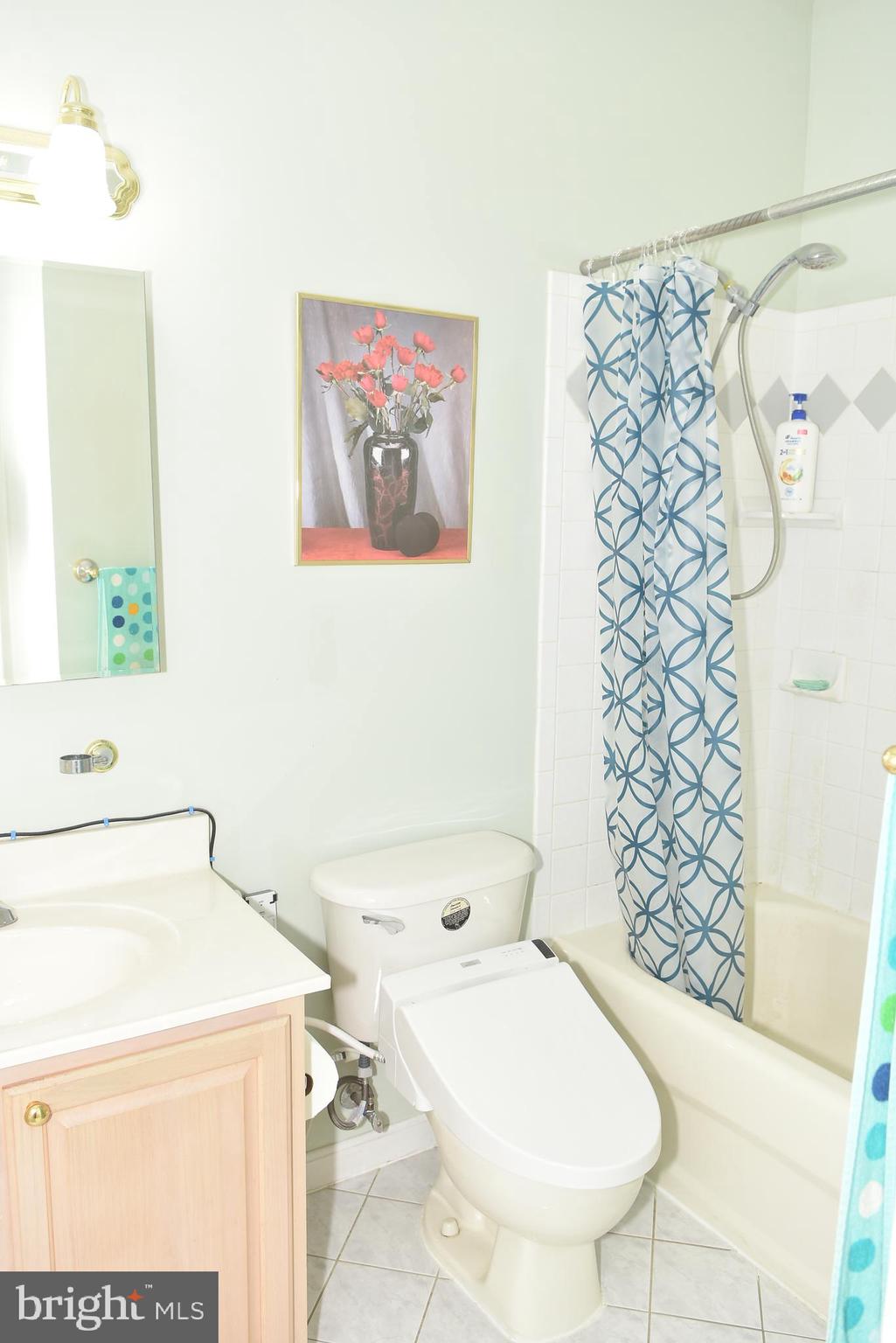 LEWIS PARK - Residential