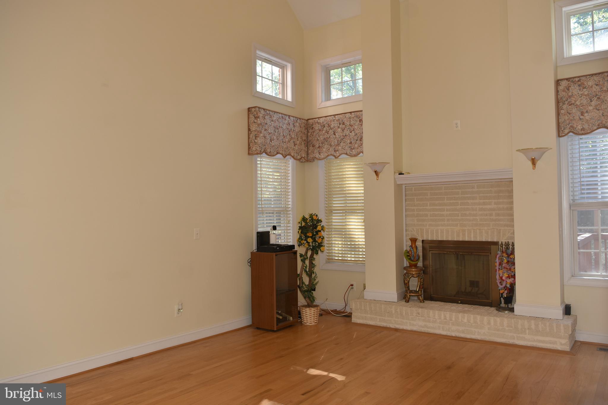 LEWIS PARK - Residential